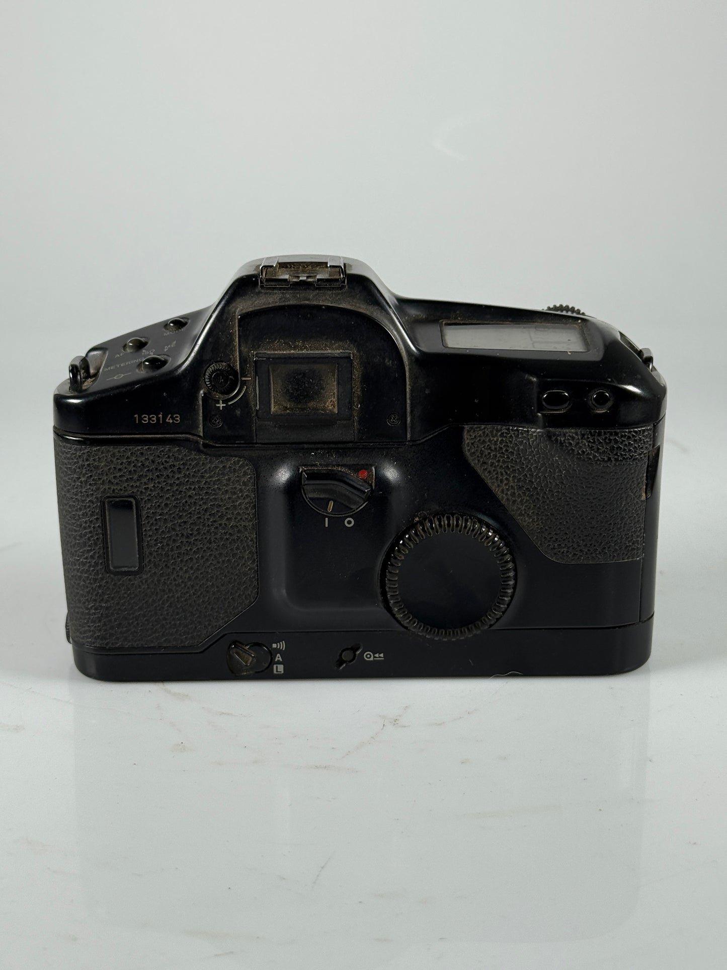 Canon EOS-1 SLR 35mm Film Camera Body
