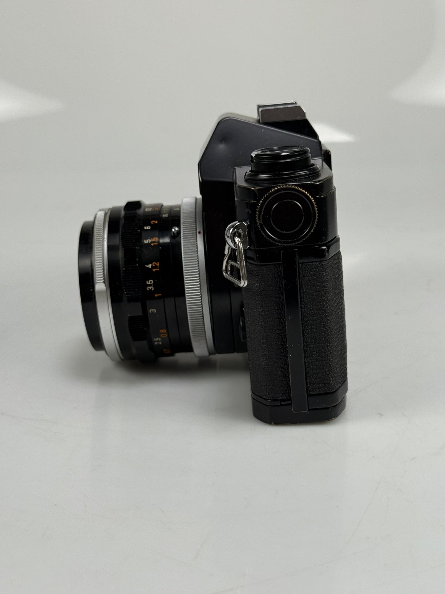 Canon FT QL 35mm SLR Camera body black