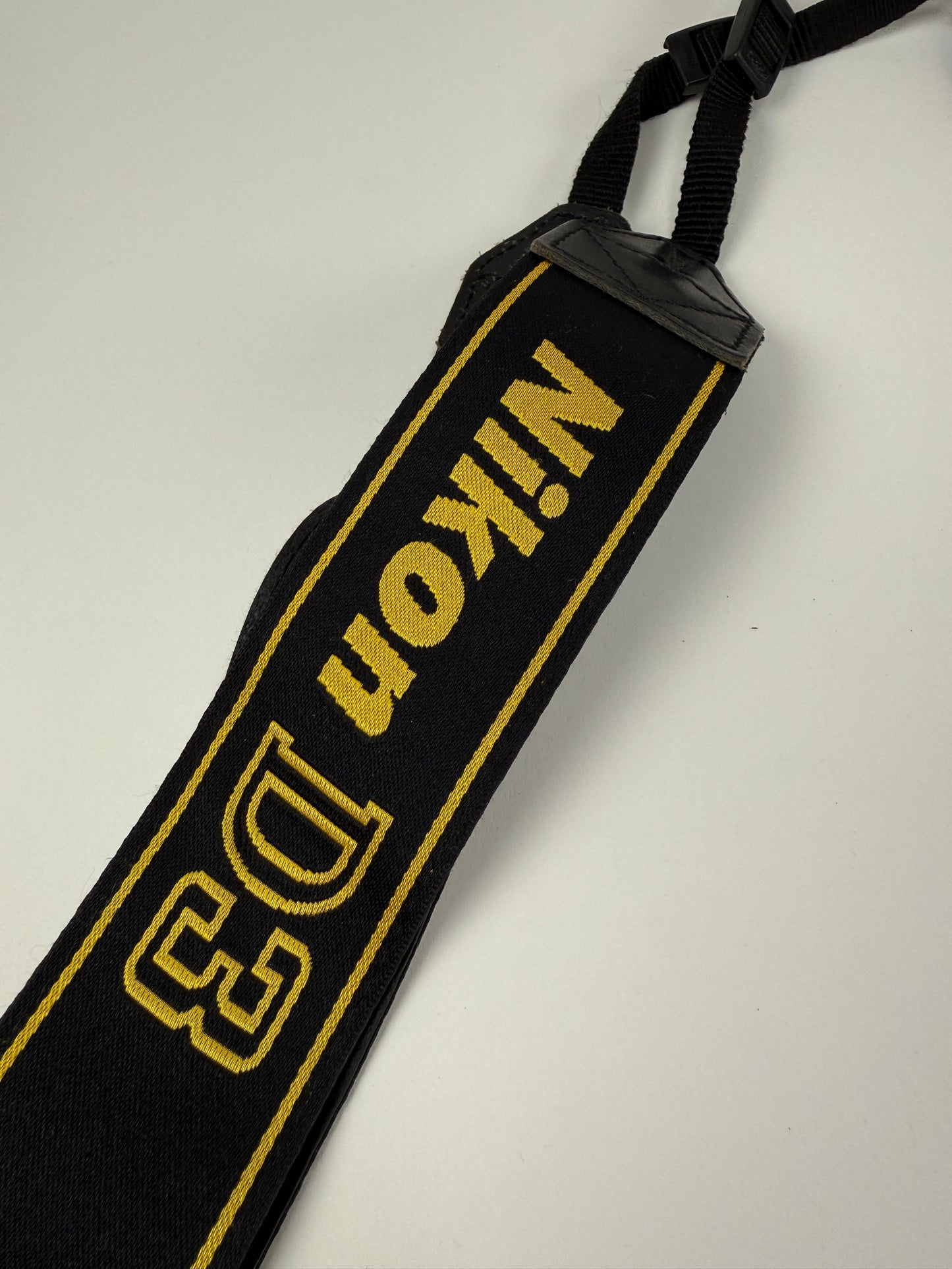 Nikon D3 Camera Neck Shoulder Strap