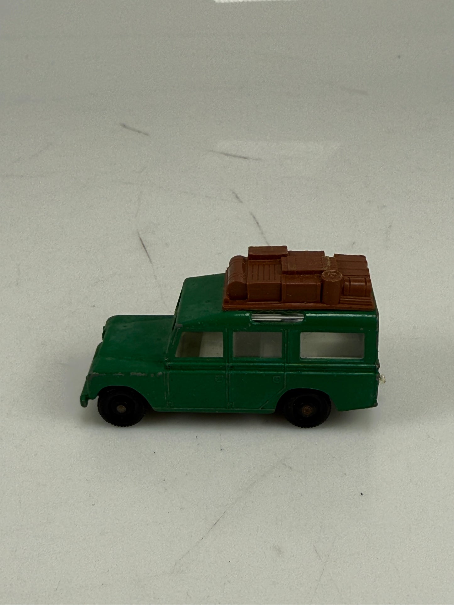 Vintage Lesney Matchbox 12c Land Rover Safari Green 1965 Regular Wheel Diecast