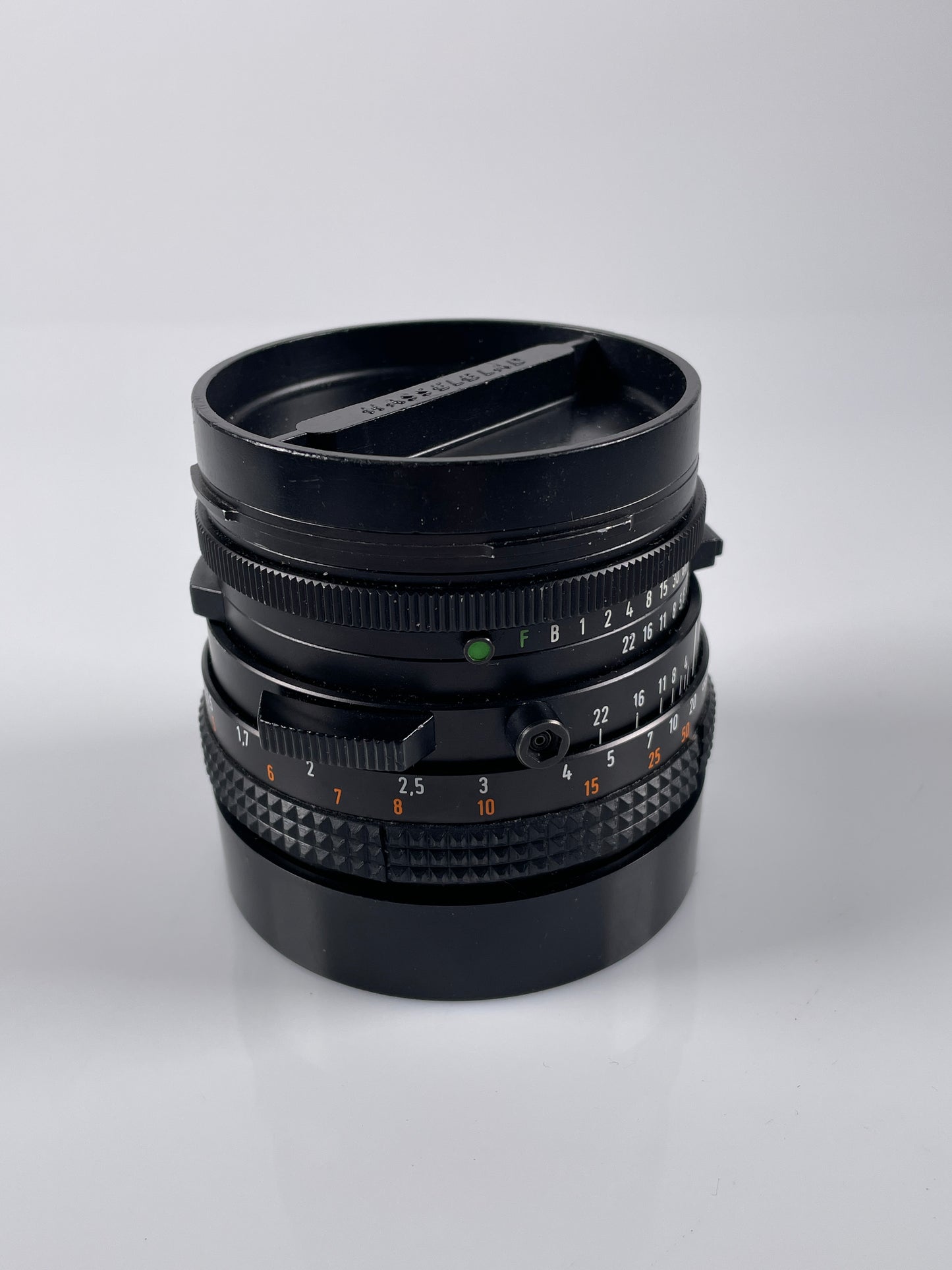 Hasselblad Carl Zeiss T* planar CF 80mm F2.8 lens