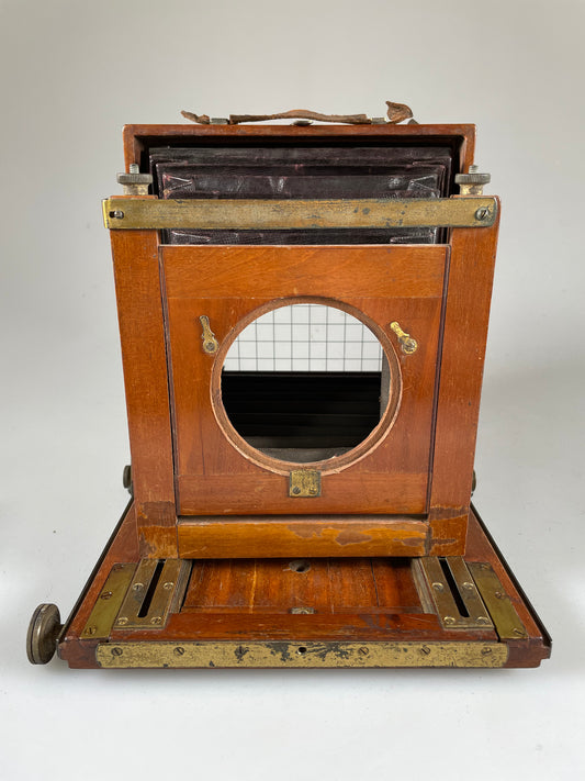 Dundee A Birnie wooden large format camera