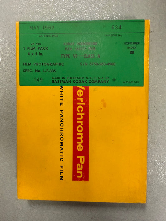 Kodak Verichrome Pan VP 523 Black & White Film 12 Sheets pack 4x5" military
