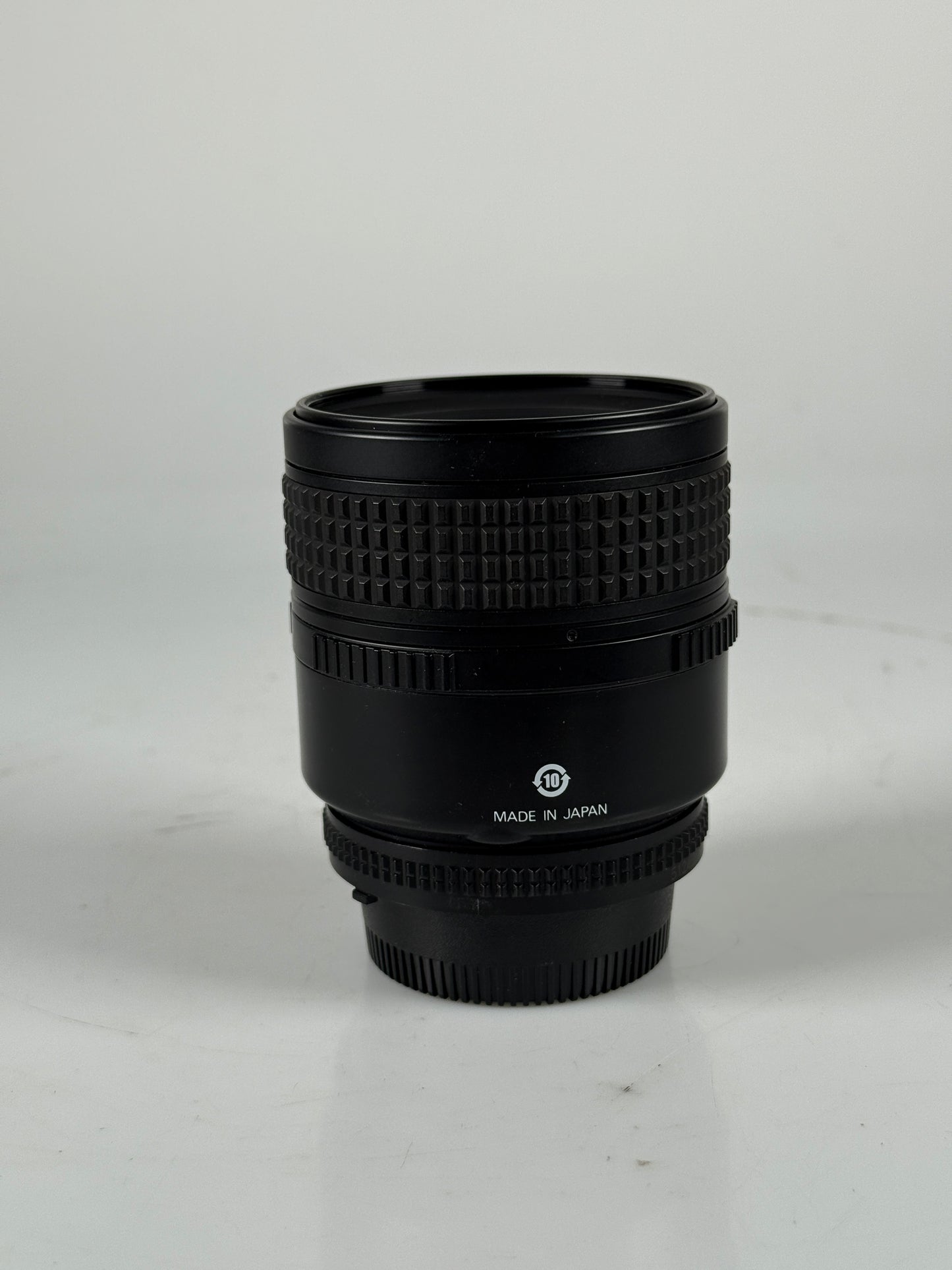 Nikon Nikkor AF 60mm f2.8 D micro macro lens