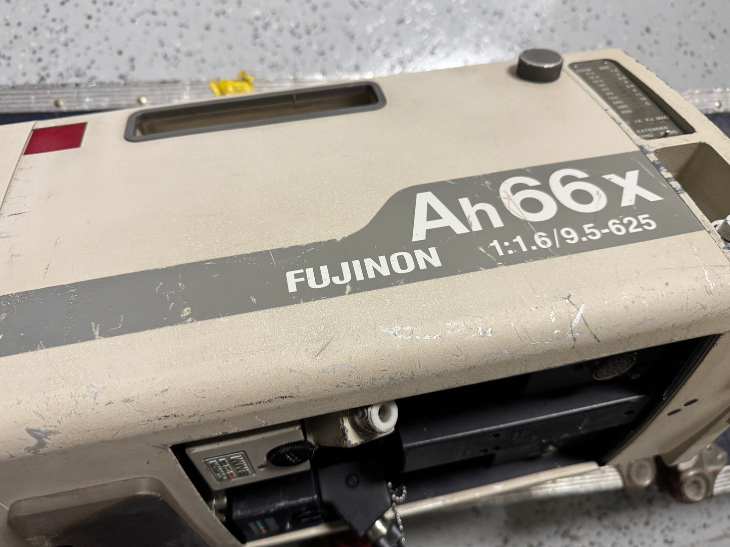 Fuji Fujinon AH66x9.5 BESM 2/3" HDTV Telephoto Lens 66x Zoom 9.3 to 615mm