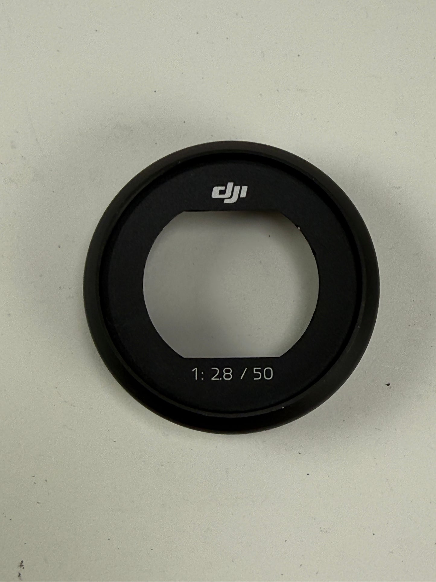 DJI DL 50mm F2.8 LS ASPH Lens hood