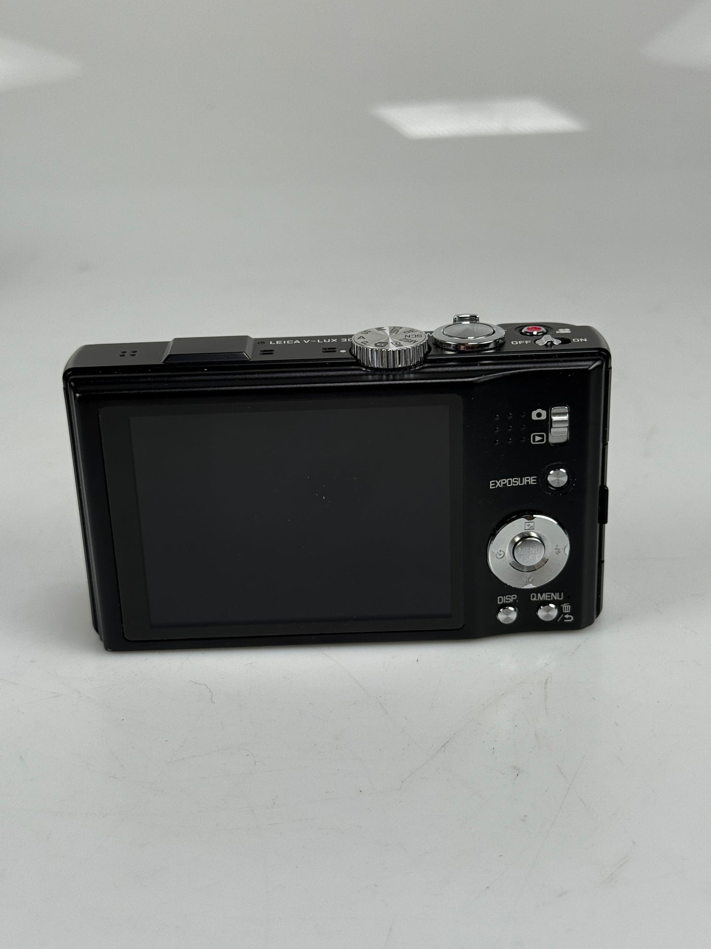 Leica V-Lux 30 14.1MP Compact Digital Camera