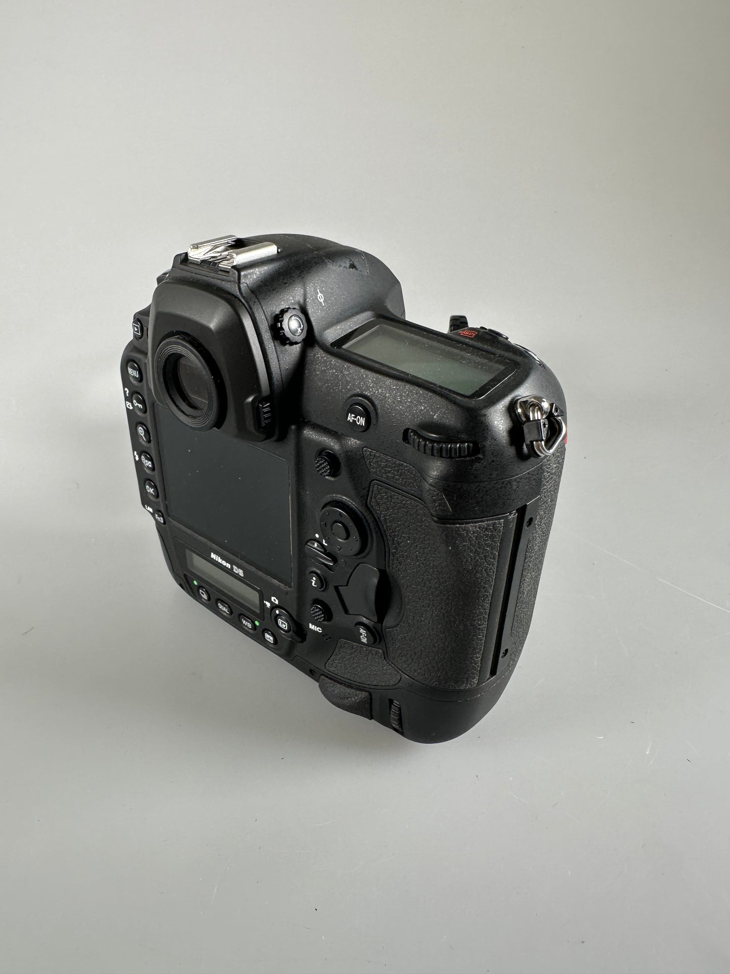 Nikon D5 Digital Camera 20.8MP DSLR Camera Body (Dual XQD Slots) D5-a