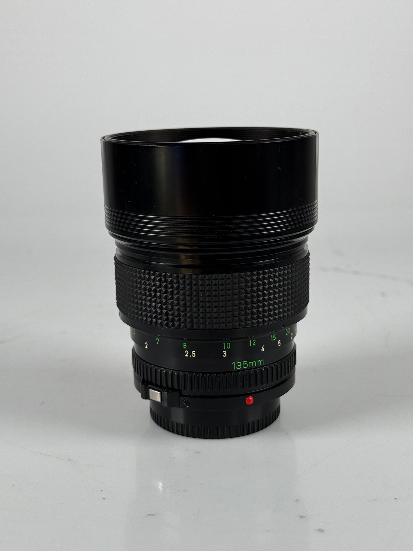 Canon 135mm f2 FD New NFD camera lens