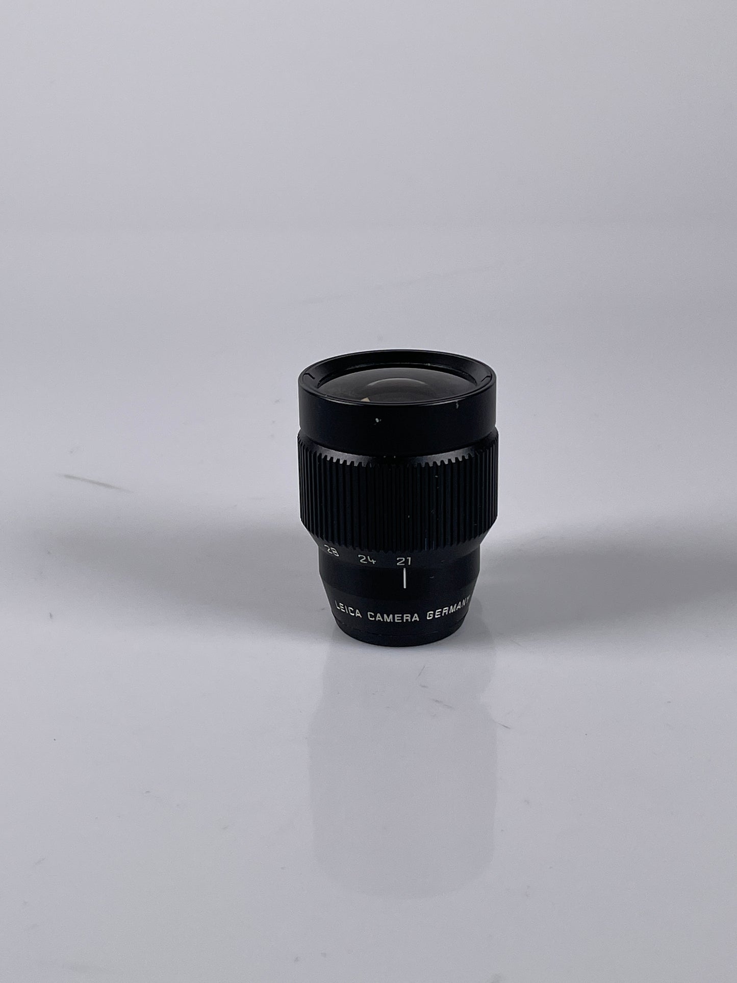 Leica Camera Variable Viewfinder M #12013 for 21mm / 24mm / 28mm Leica M System