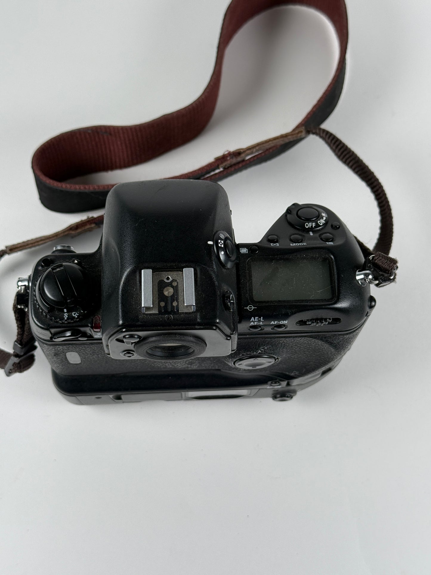 Nikon F5 35mm SLR Film Camera Body