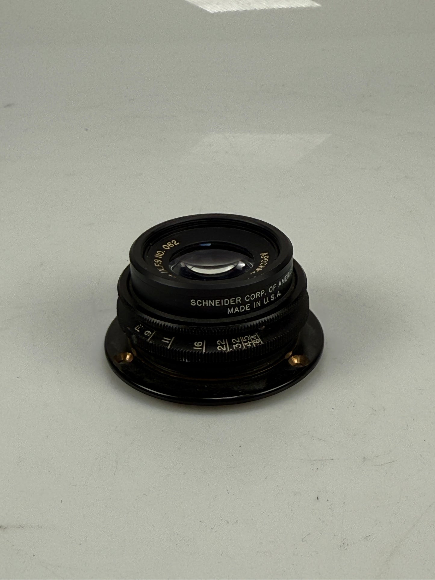 Schneider Goerz Apochromat Artar 8.25 8 1/4 inch F9 Lens - Red Dot