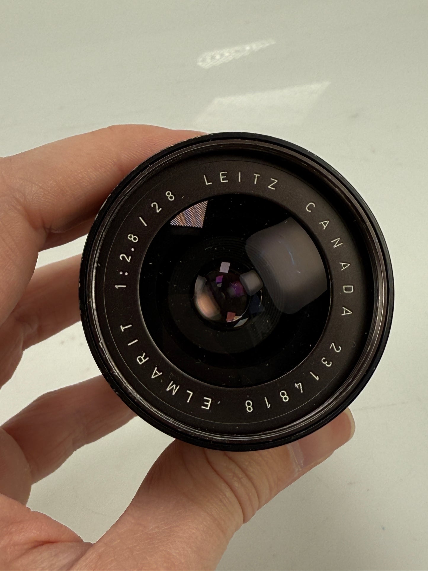 Leica 28mm f2.8 Elmarit V2 9 Element Lens Infinity Lock w/ hood 12501 (18th made)