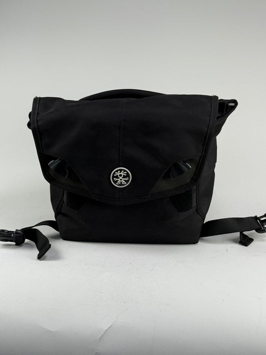 Crumpler “The five Million Dollar Home” Camera Shoulder Bag Black