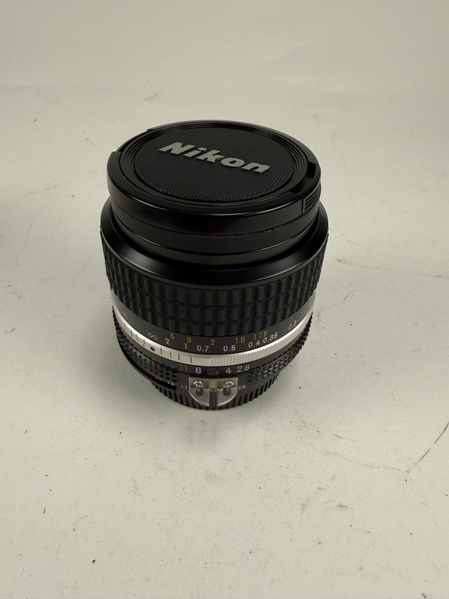 Nikon Nikkor AI-S 24mm f2.8 Lens 24/2.8 AIS
