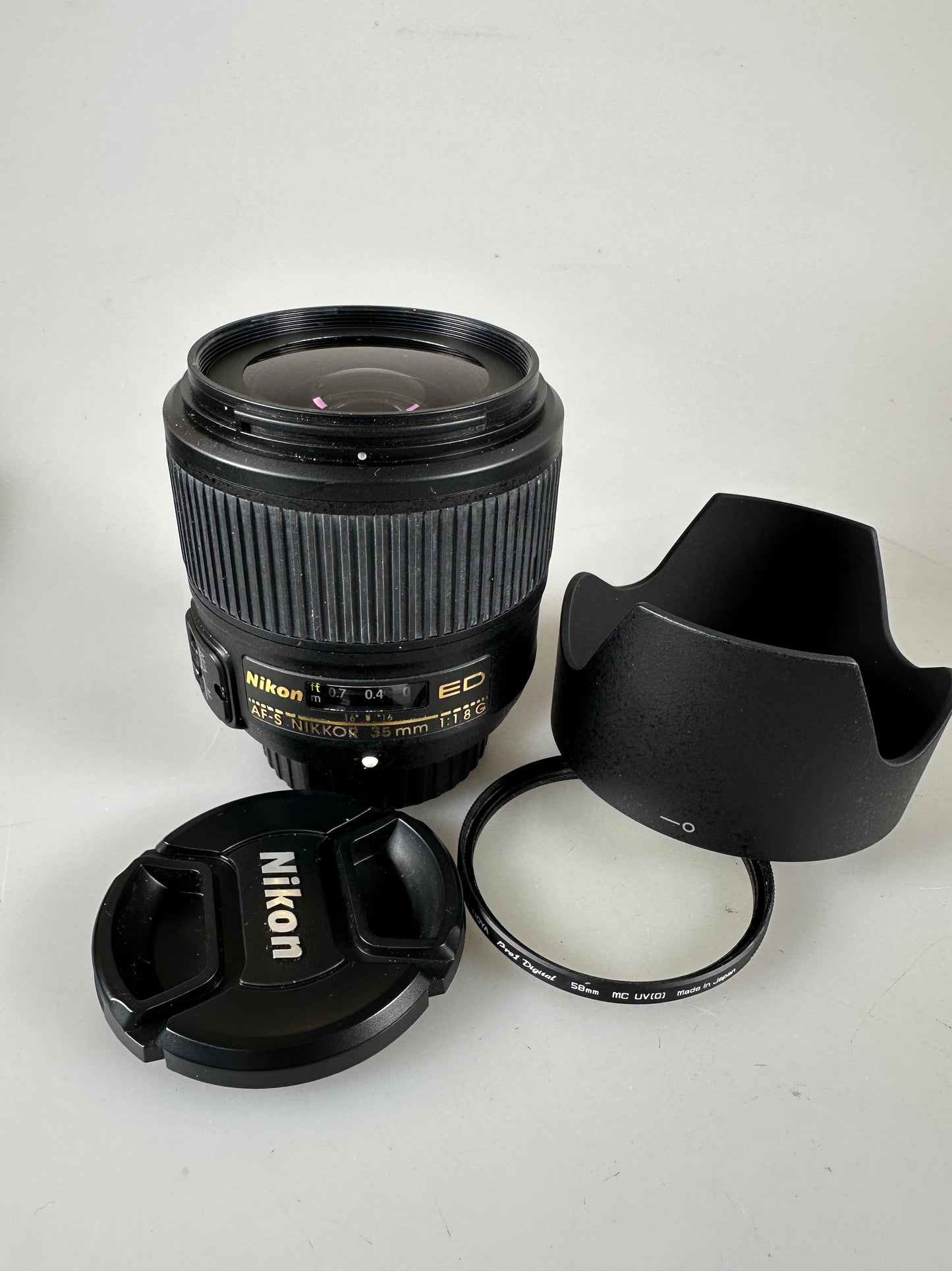 Nikon FX 35mm f1.8 G Digital Camera Lens