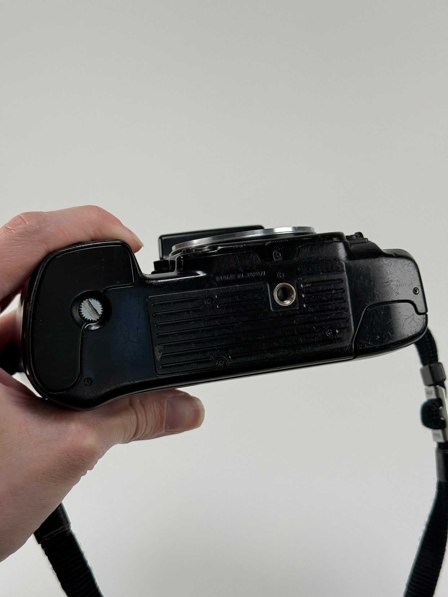 Nikon N8008 AF SLR 35mm Film Camera Body