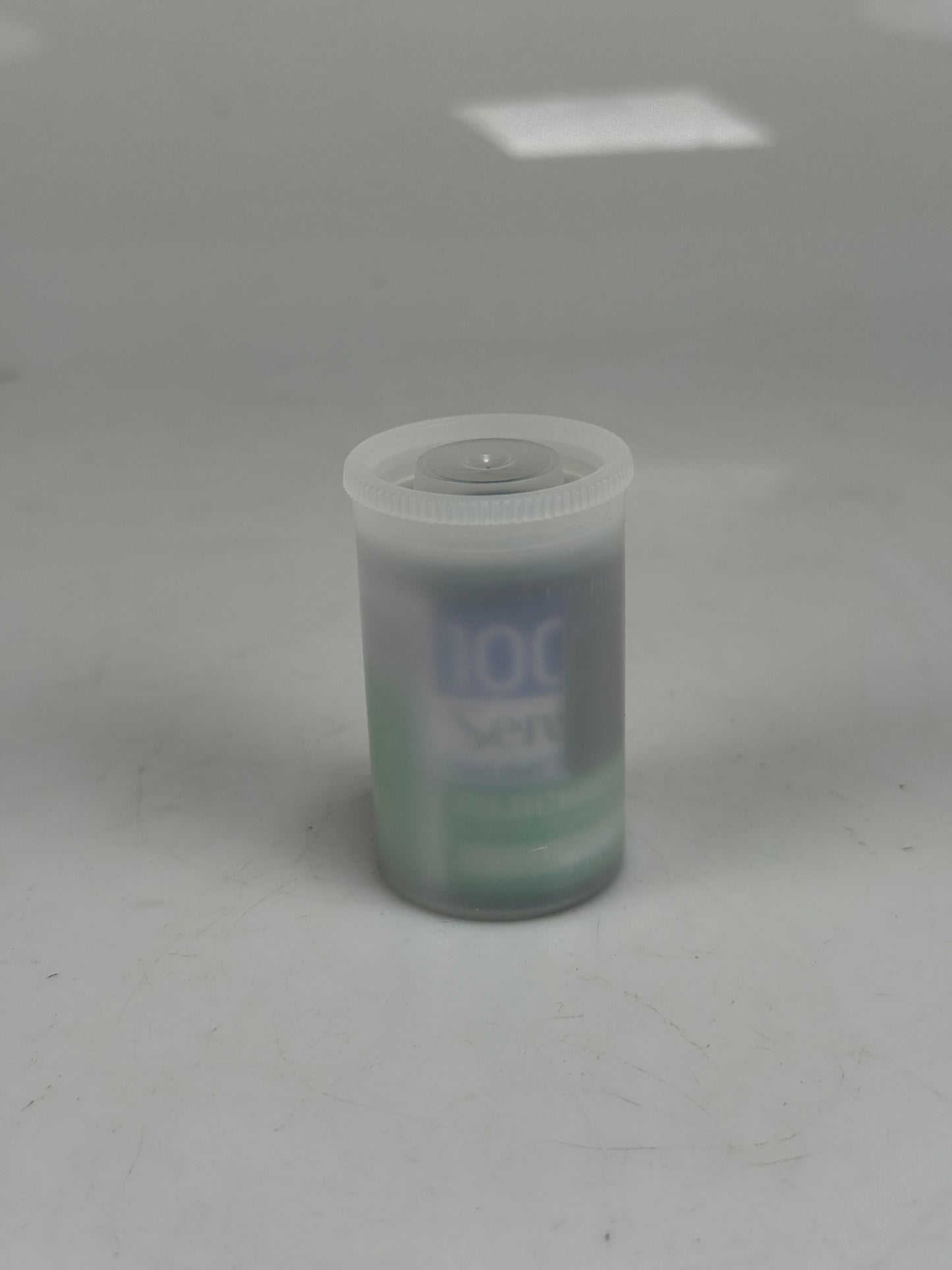 Fuji Fujichrome Sensia 100 35mm film, 36exp 1 roll RA 135