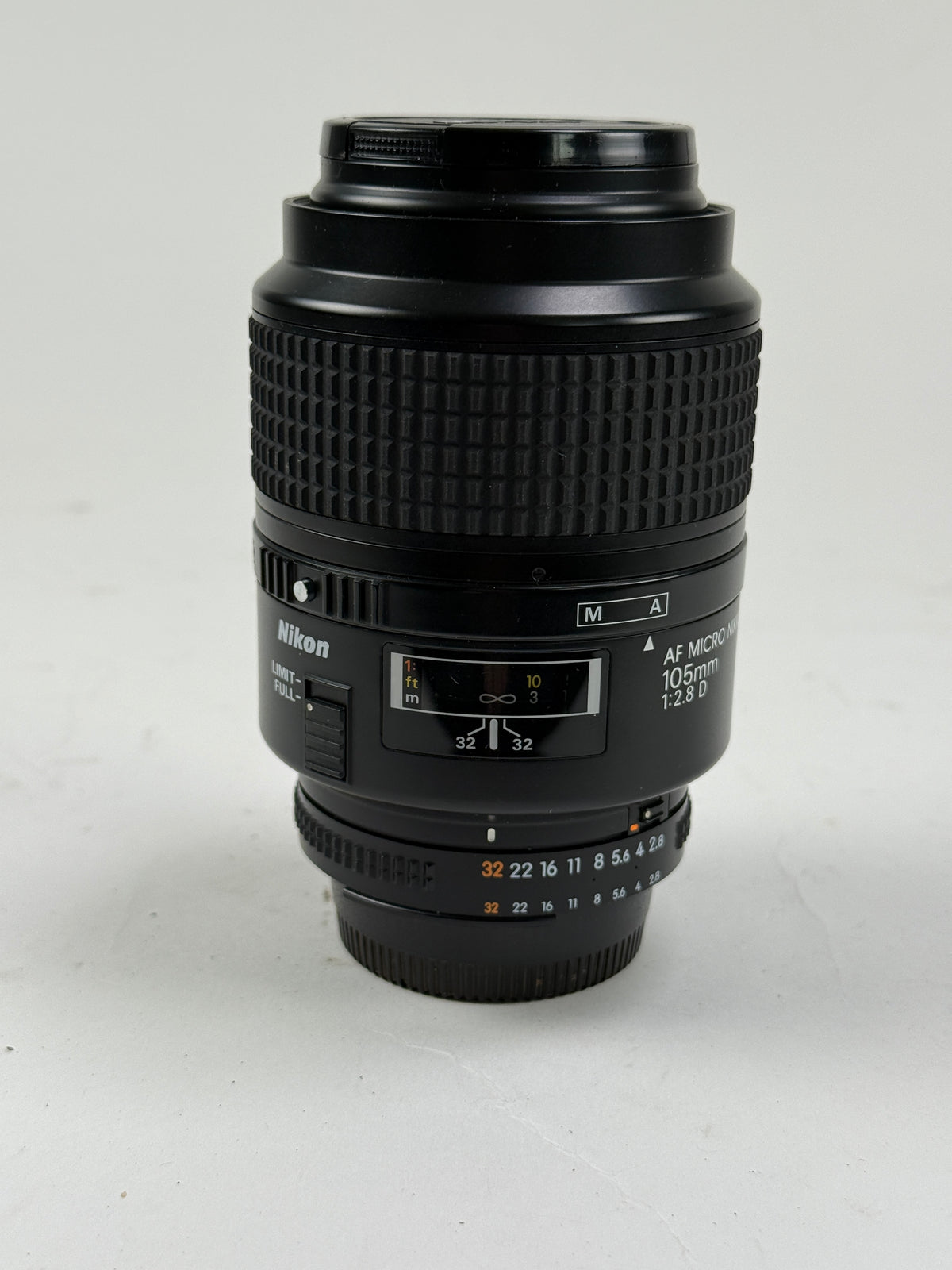 Nikon Nikkor AF 105mm f2.8 D Micro Lens