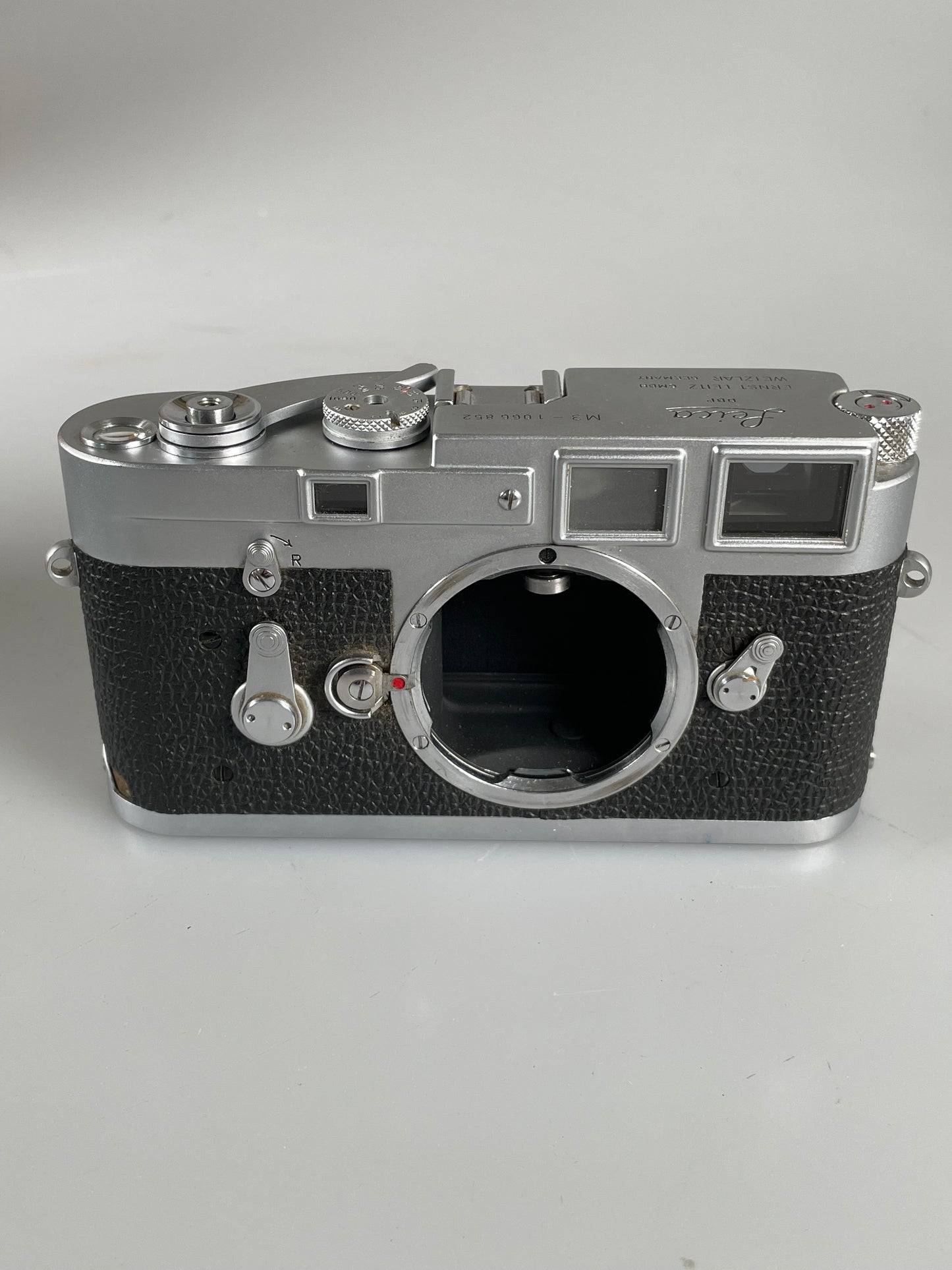 Leica M3 SS Single Stroke Rangefinder 35mm Film Camera LATE 1962 L Seal