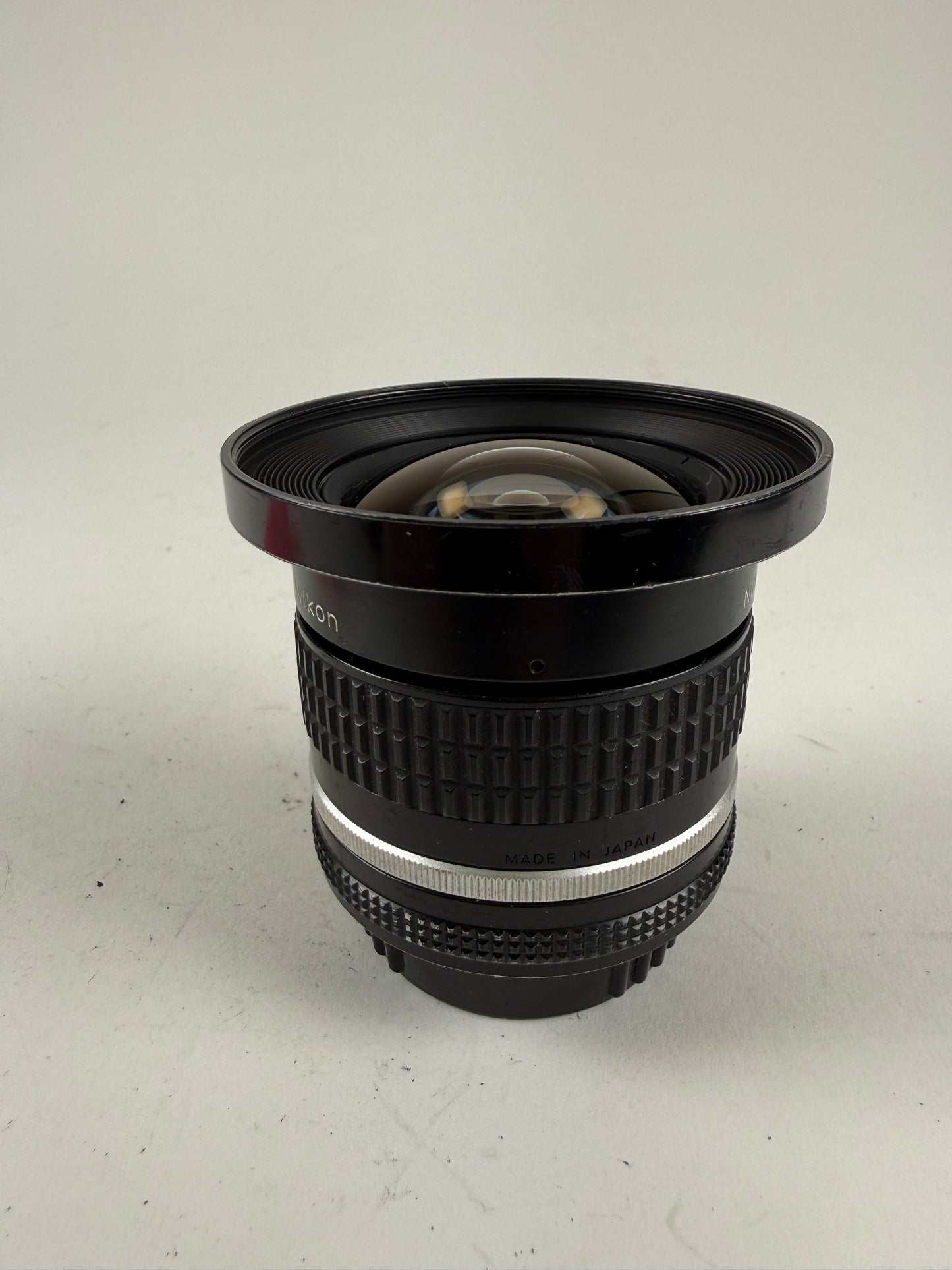 Nikon Ai-s Nikkor 18mm f3.5 MF Ultra Wide Lens Ais