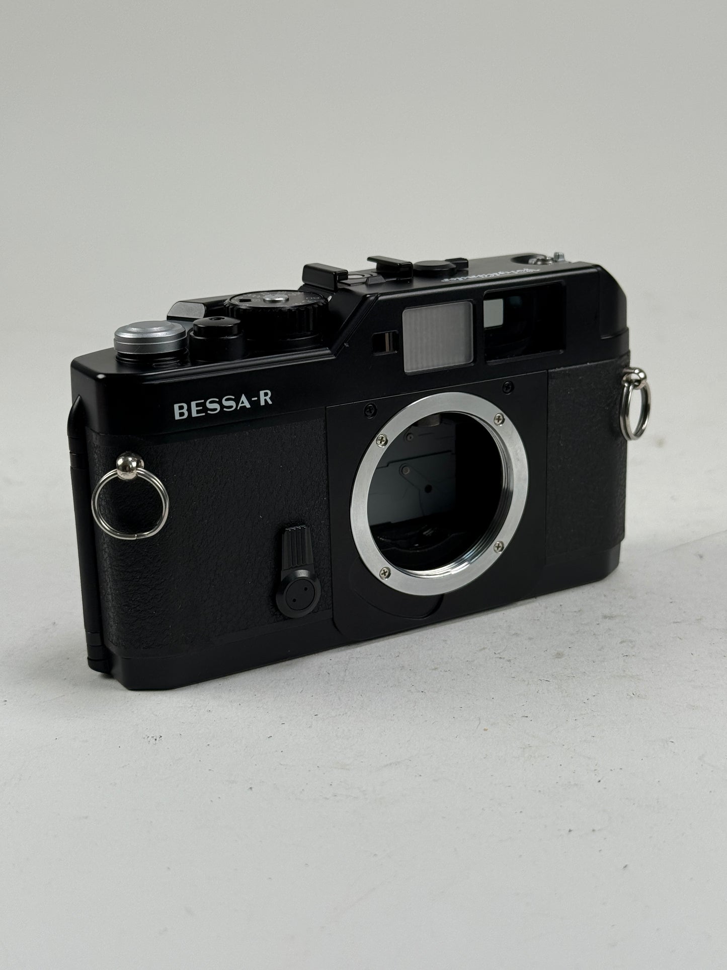 Voigtlander Bessa-R Rangefinder 35mm Film Camera Black