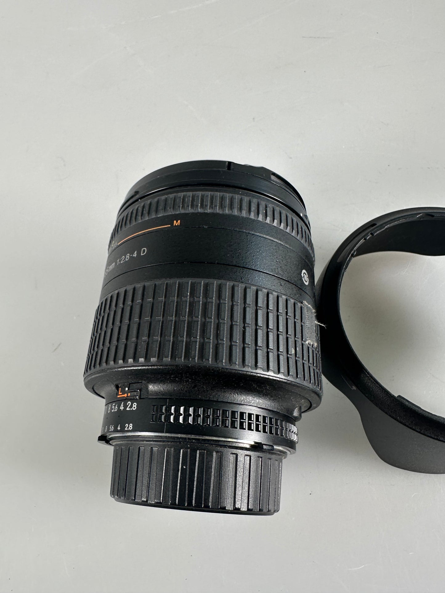 Nikon Nikkor AF 24-85mm f2.8-4 D IF ASPH Macro Lens