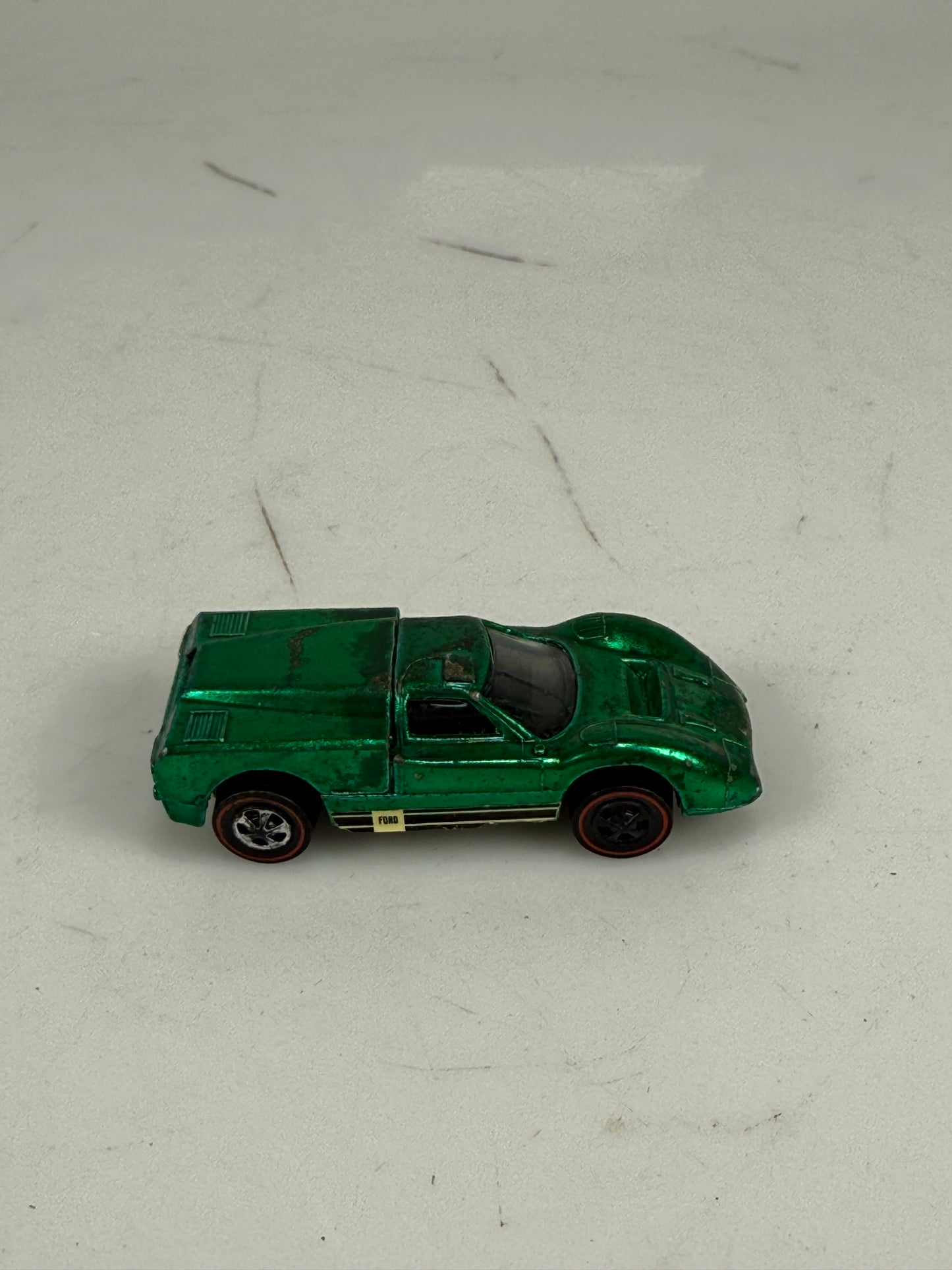 Hot Wheels Redline Ford J-Car 1967 Original Green