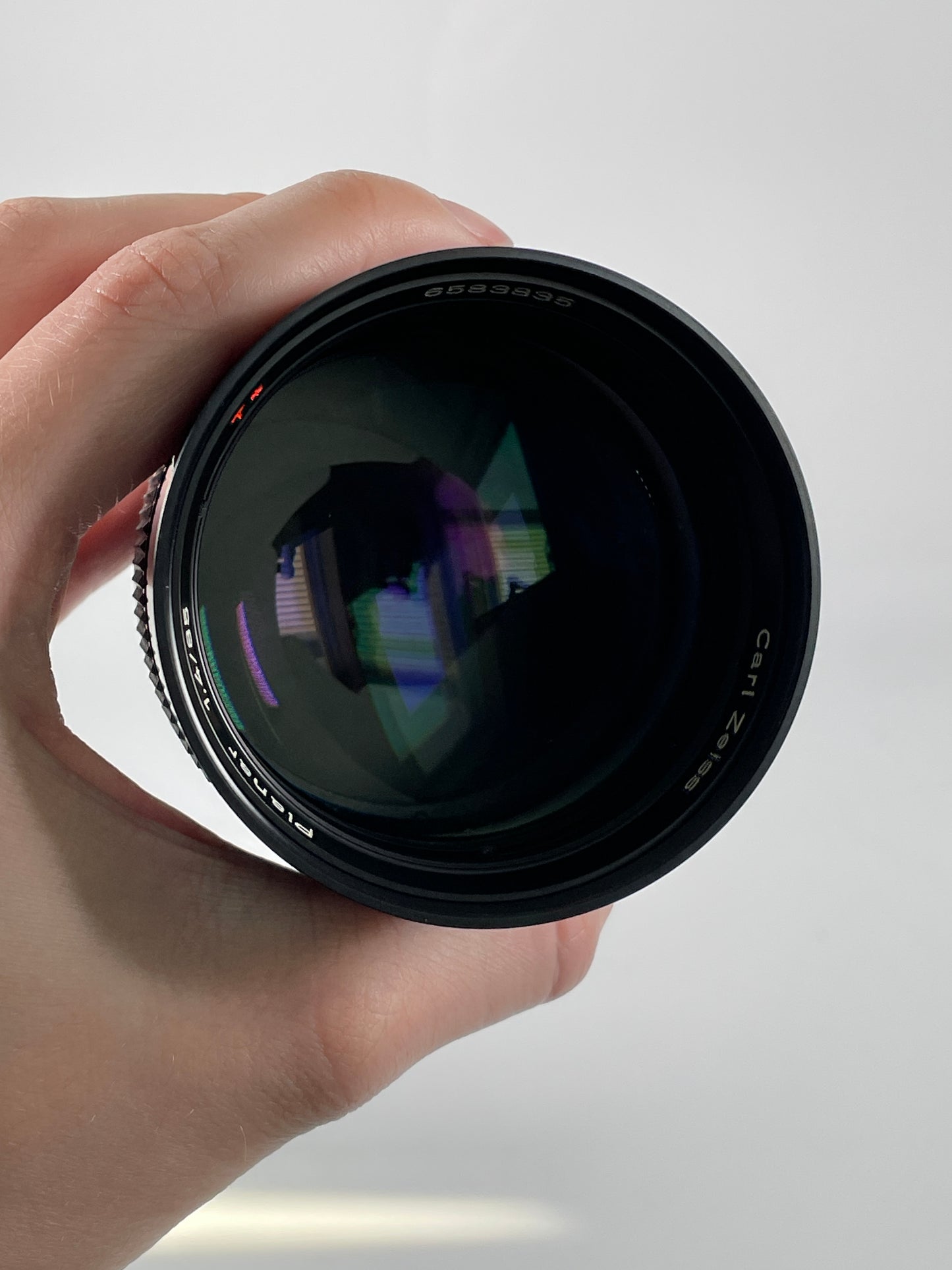 Contax Carl Zeiss Planar T* 85mm f1.4 AEG Lens for C/Y Mount