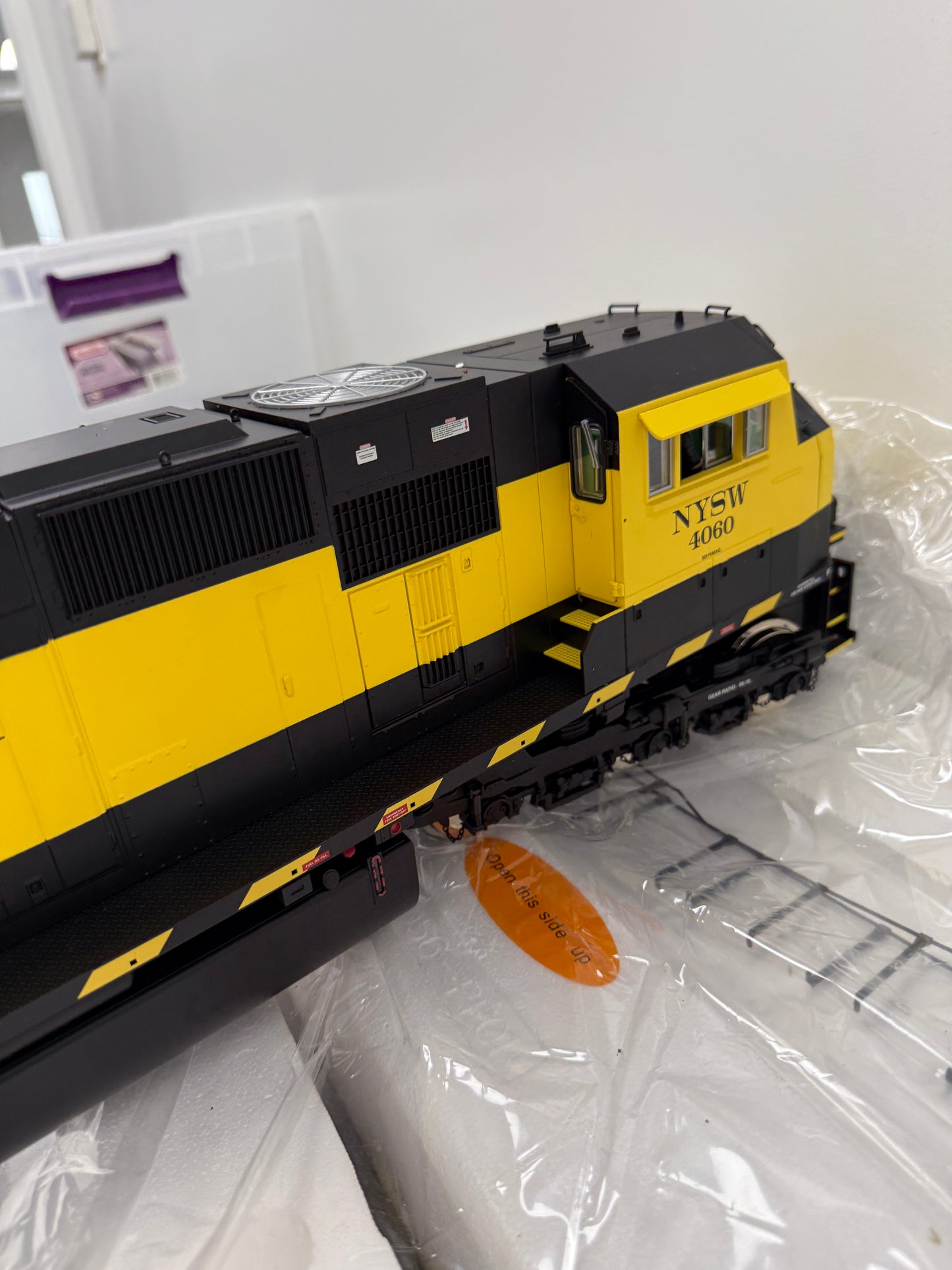 USA Trains G Scale Susquehanna SD70MAC | NEW | #4061 | R22610 | RARE | DC