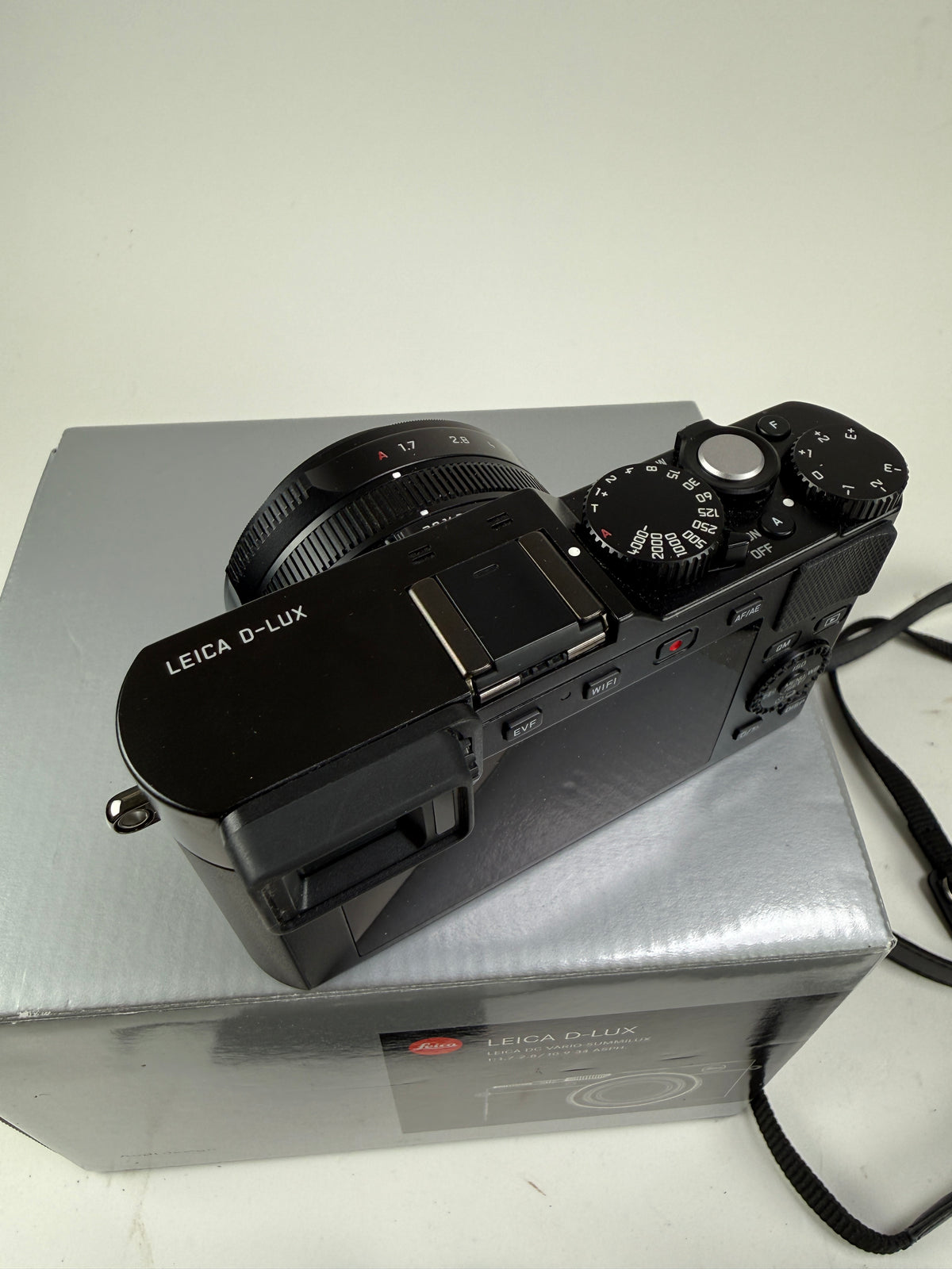 Leica D-Lux Typ 109 digital camera Black 18471