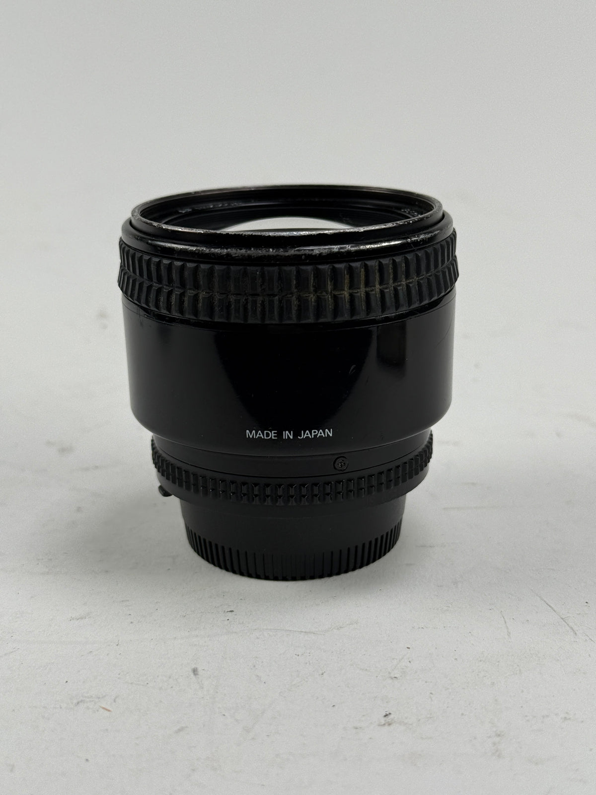 Nikon AF Nikkor 85mm f1.8 D Lens