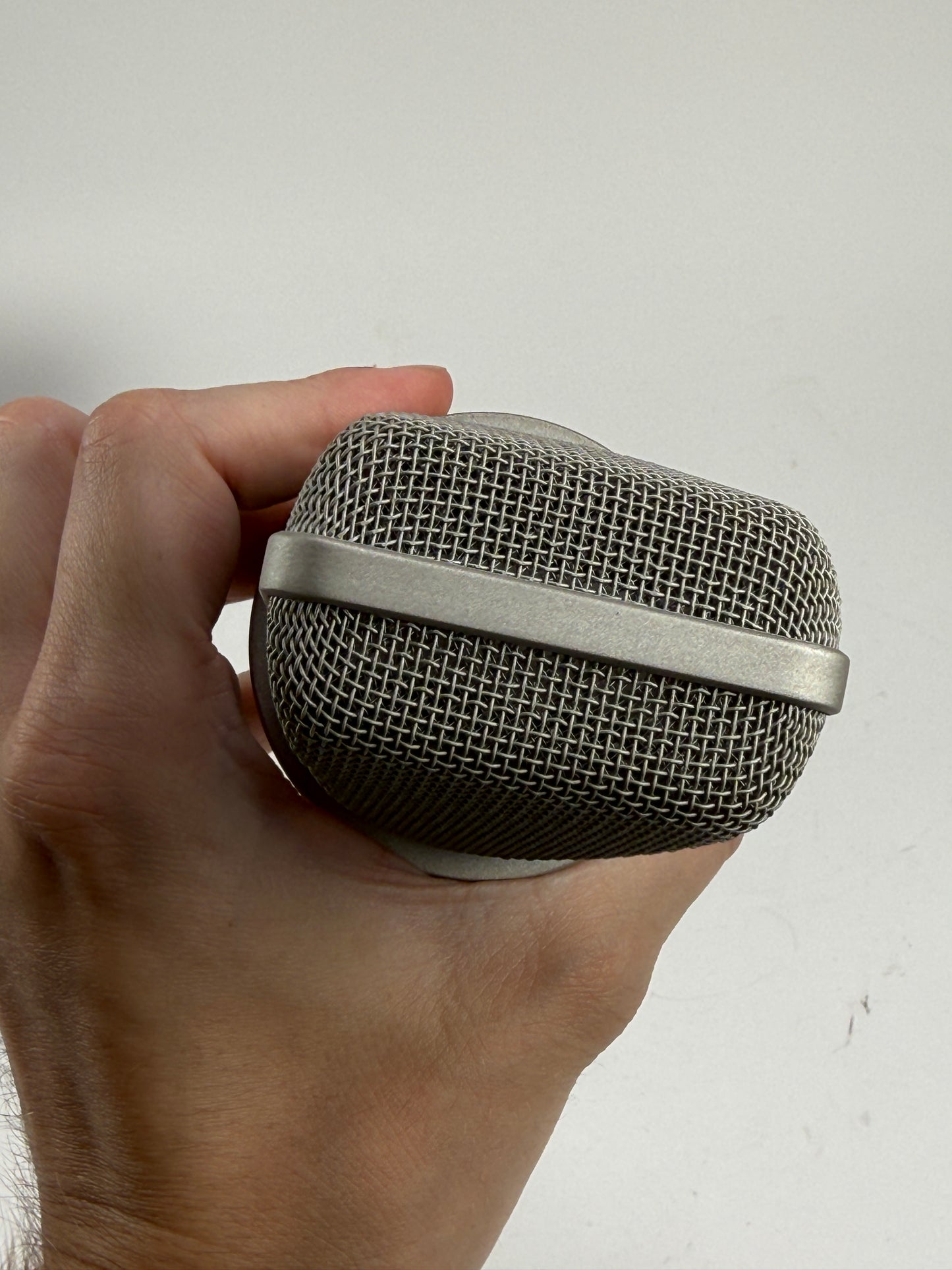Neumann TLM 103 P48 Large-diaphragm Condenser Microphone - Nickel