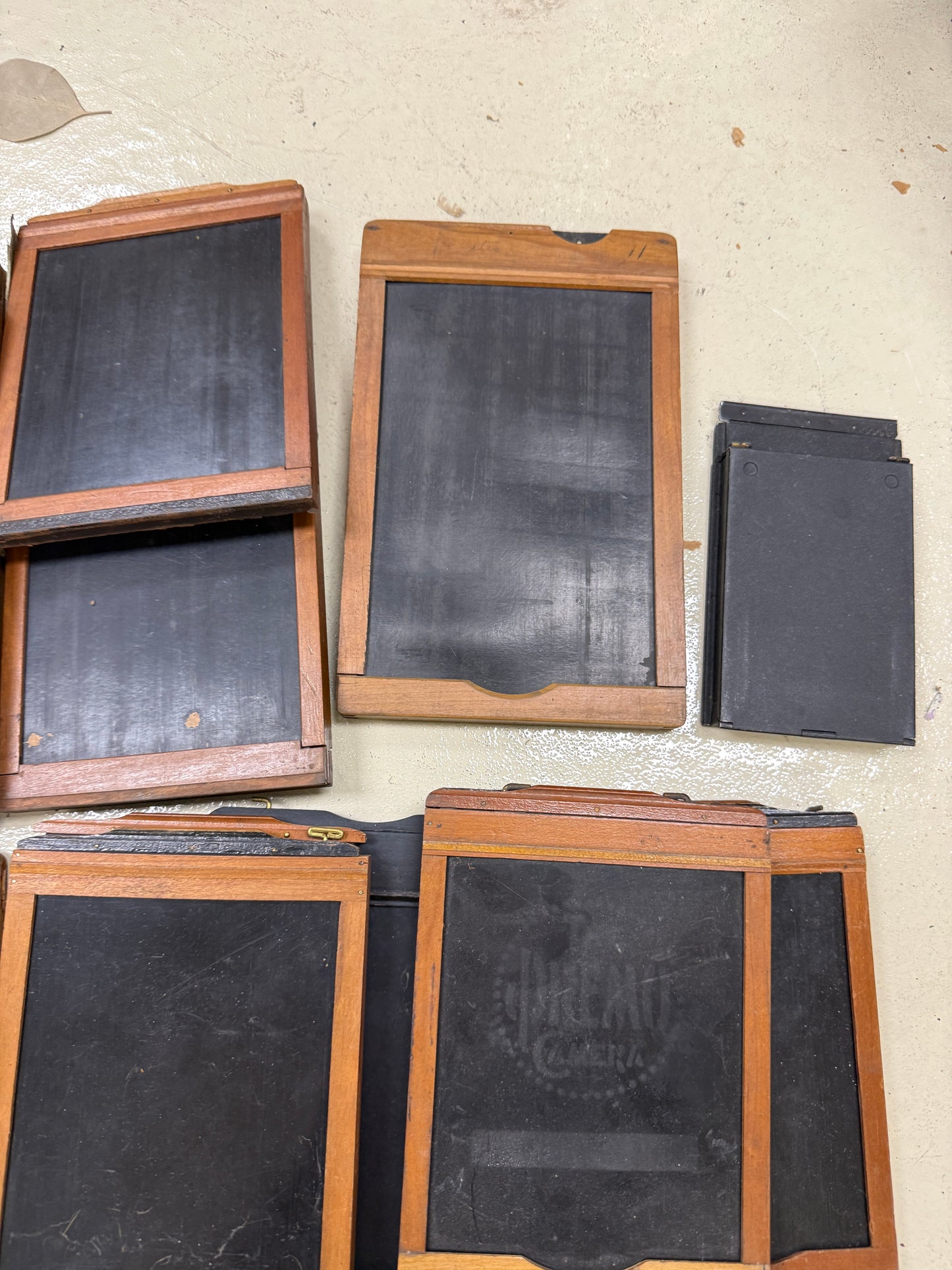 Large lot of Vintage Cut Film Holders wooden Premo, graflex, Kodak, etc