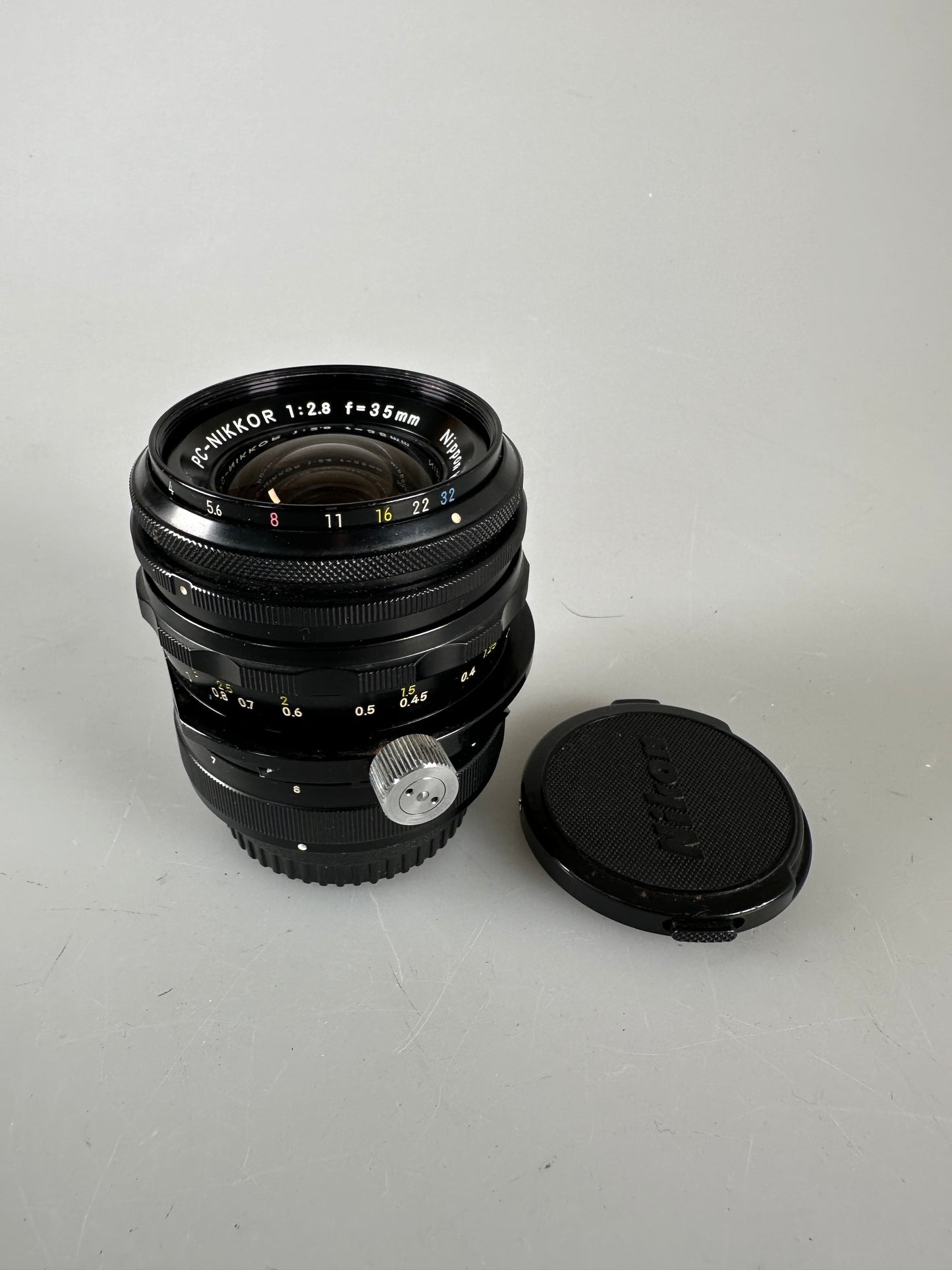 Nikon 35mm f2.8 Nikkor PC Manual Focus Lens