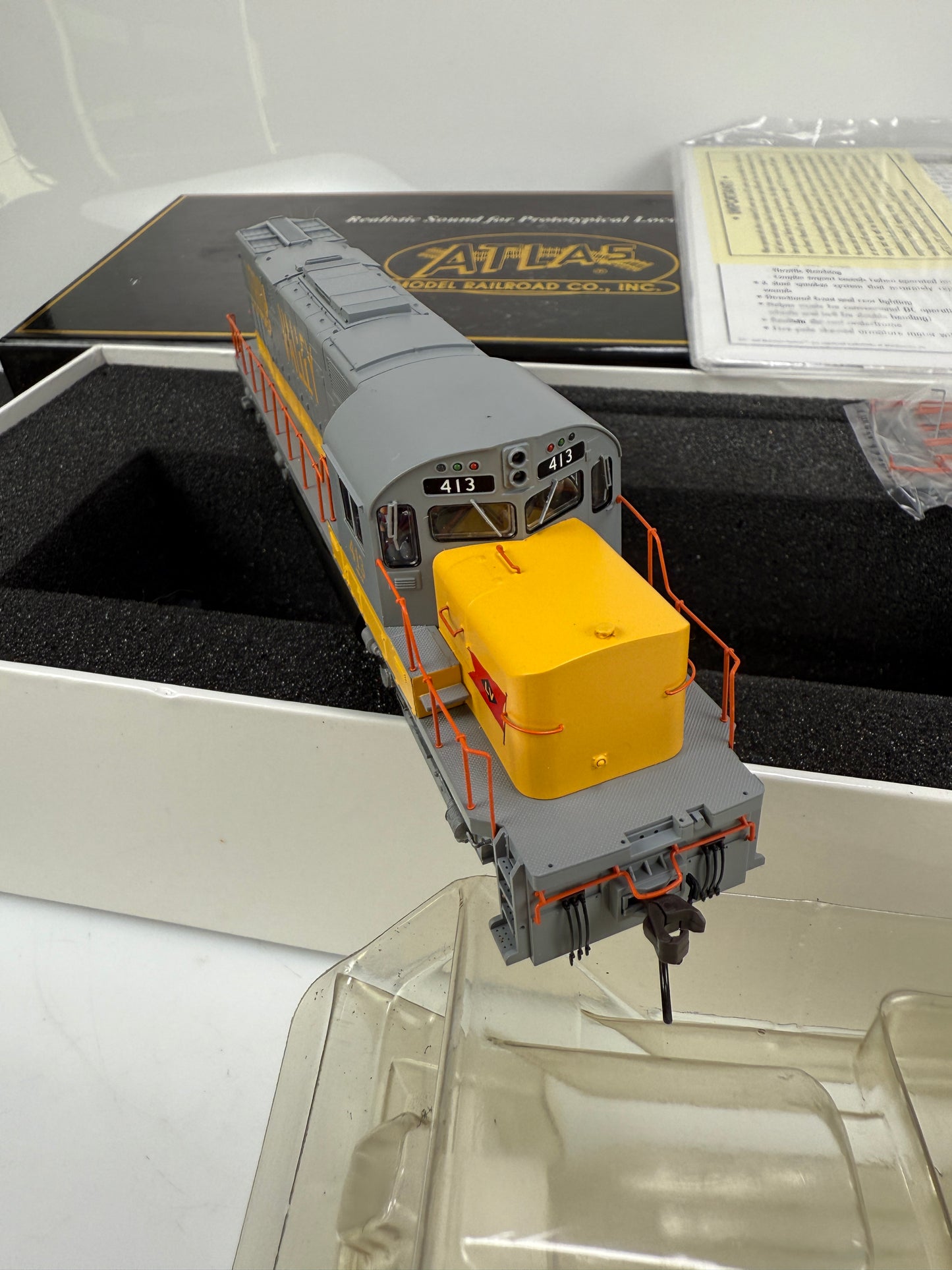 Atlas master gold HO 10000 Lehigh Valley 413 C420 PH1 Locomotive w/ DCC & Sound