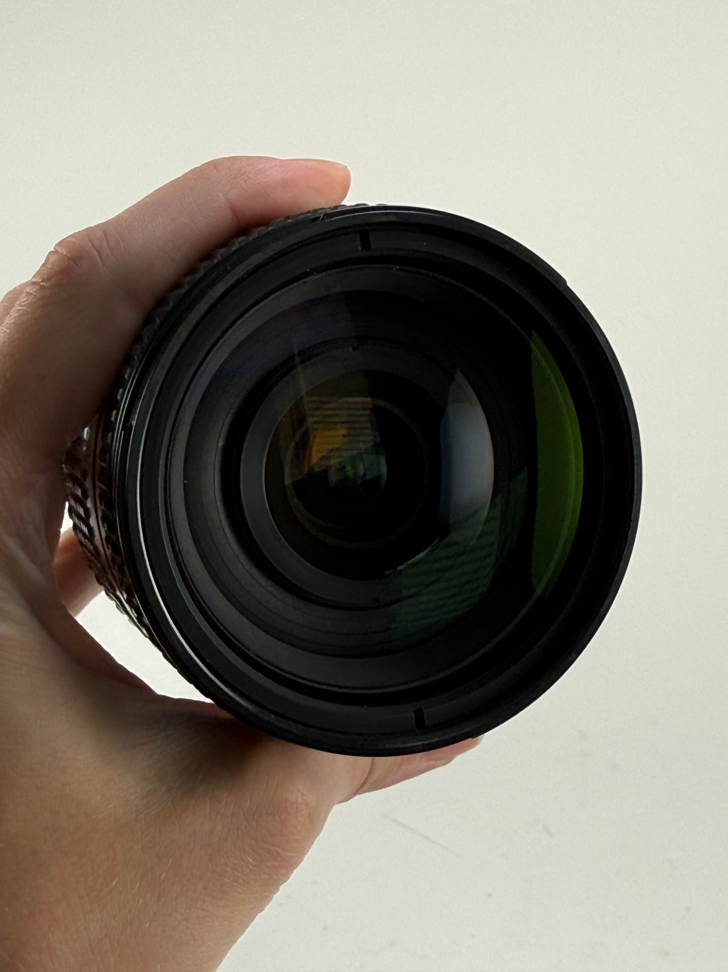Nikon AF Nikkor 24-120mm F3.5-5.6 D Zoom Lens For F Mount