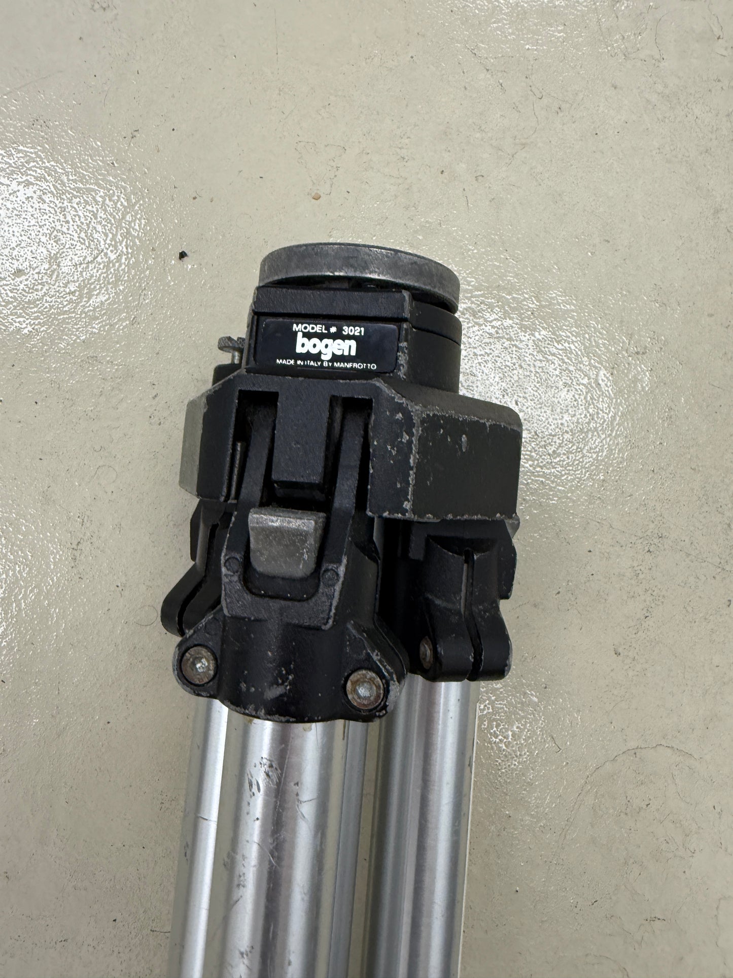 Bogen 3021 Tripod Manfrotto Made in Italy