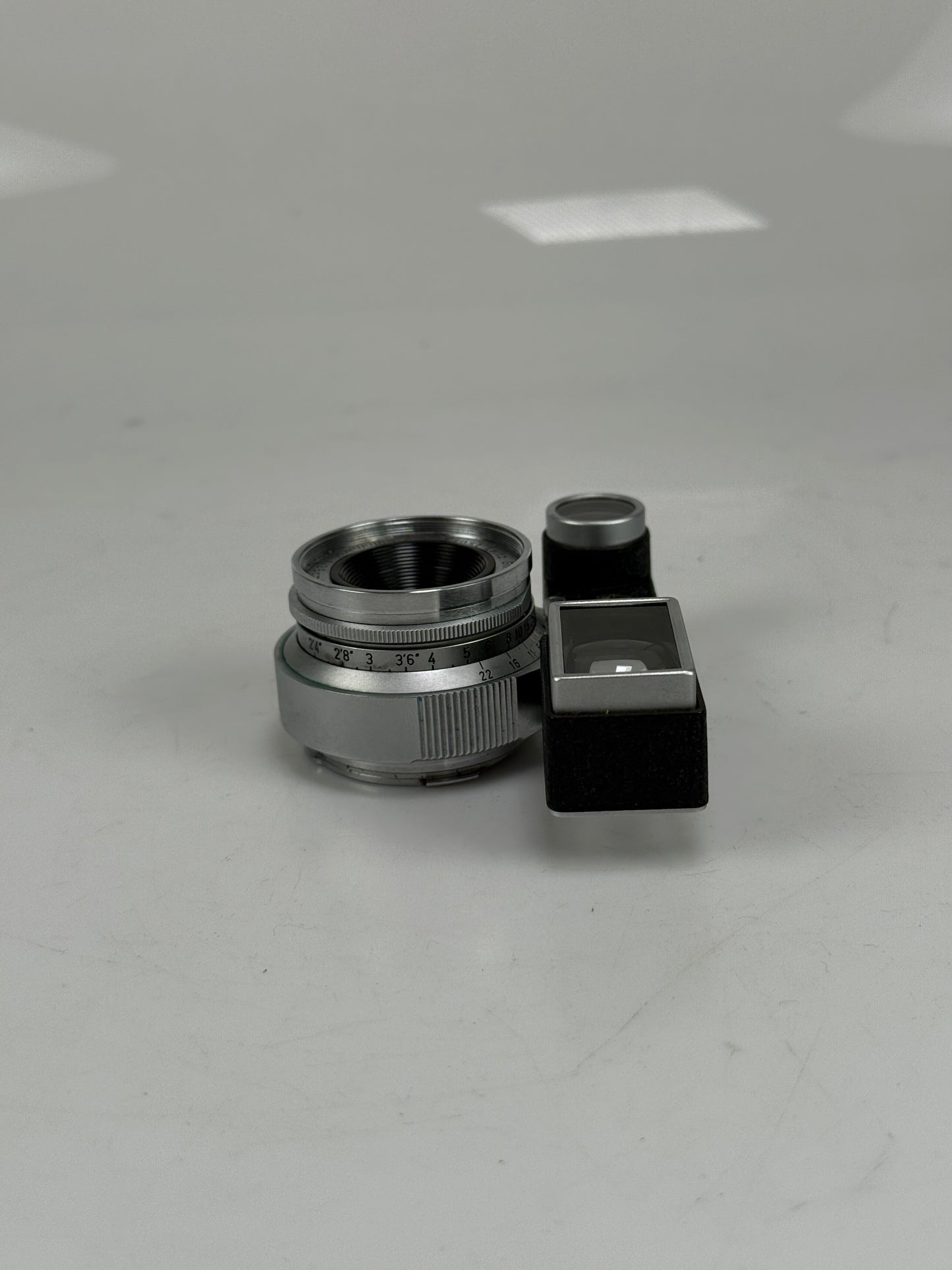 Leica 35mm 3.5cm f3.5 Summaron M mount lens with Goggles