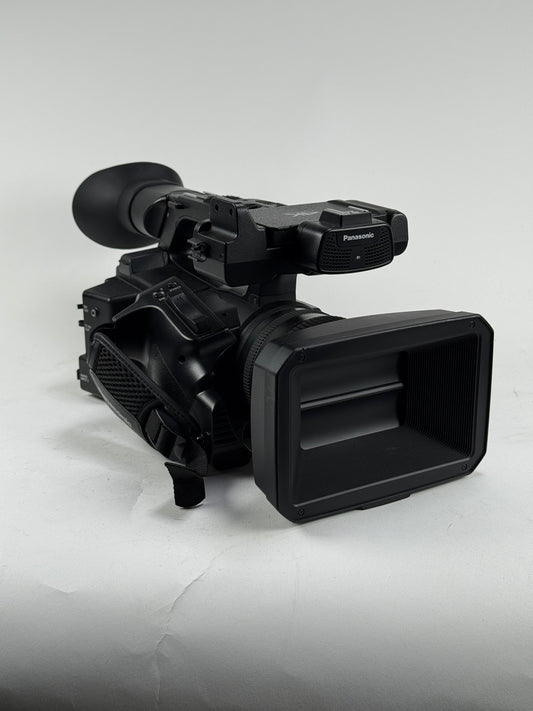 Panasonic AG-CX350 4K UHD Pro Camcorder 20x Zoom 3.5" LCD SDXC HDMI