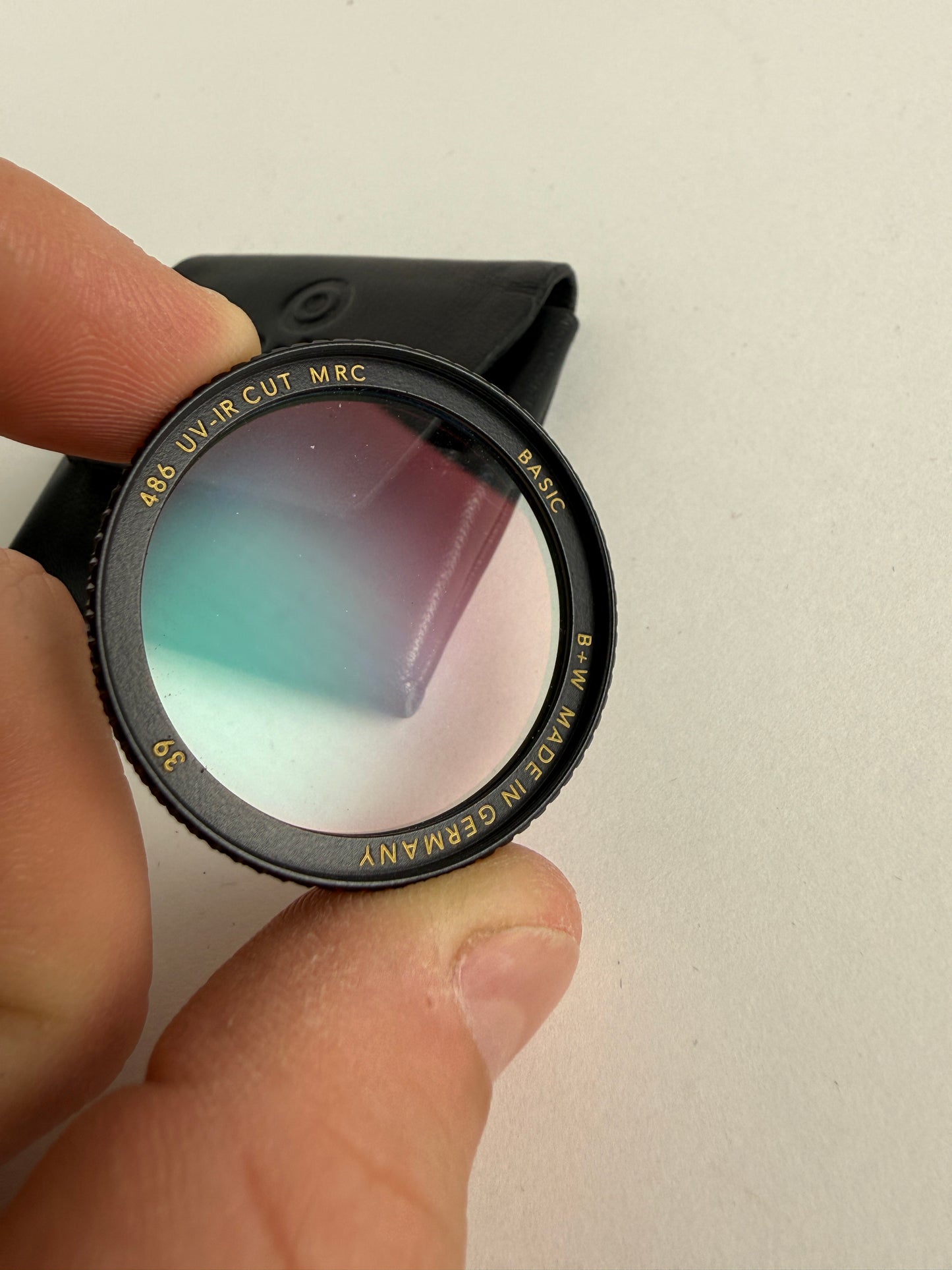 B+W UV-IR Cut #486 MRC Basic Filter (39mm)