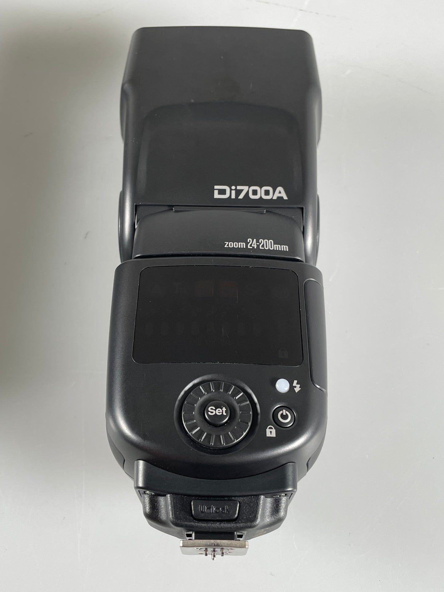 Nissin DI700A flash for Fujifilm cameras