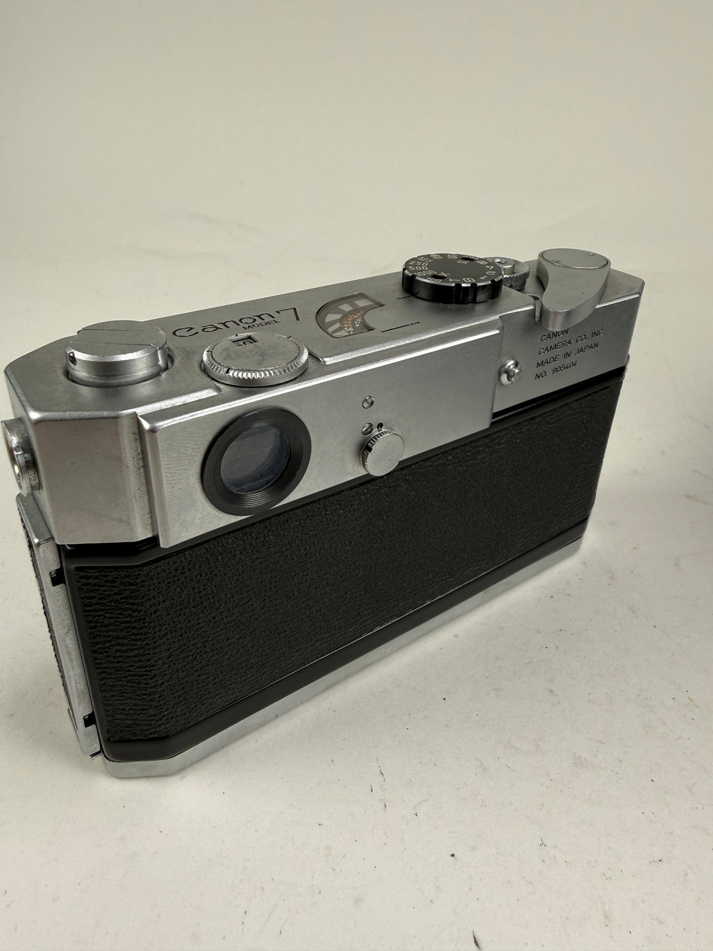 Canon Model 7 35mm Rangefinder Leica Screw Mount Camera