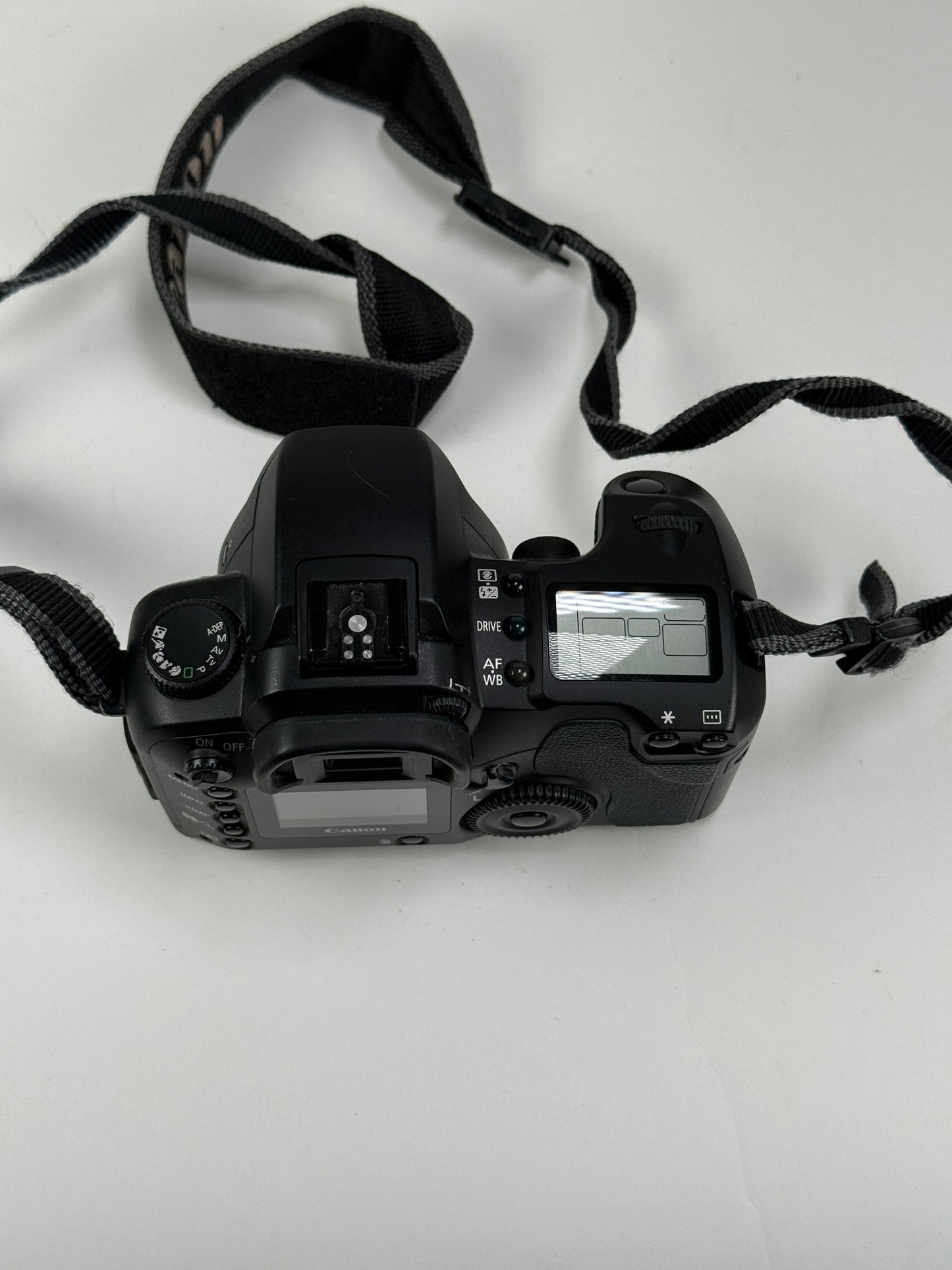 Canon EOS D30 3.1 MP Digital SLR Camera Body