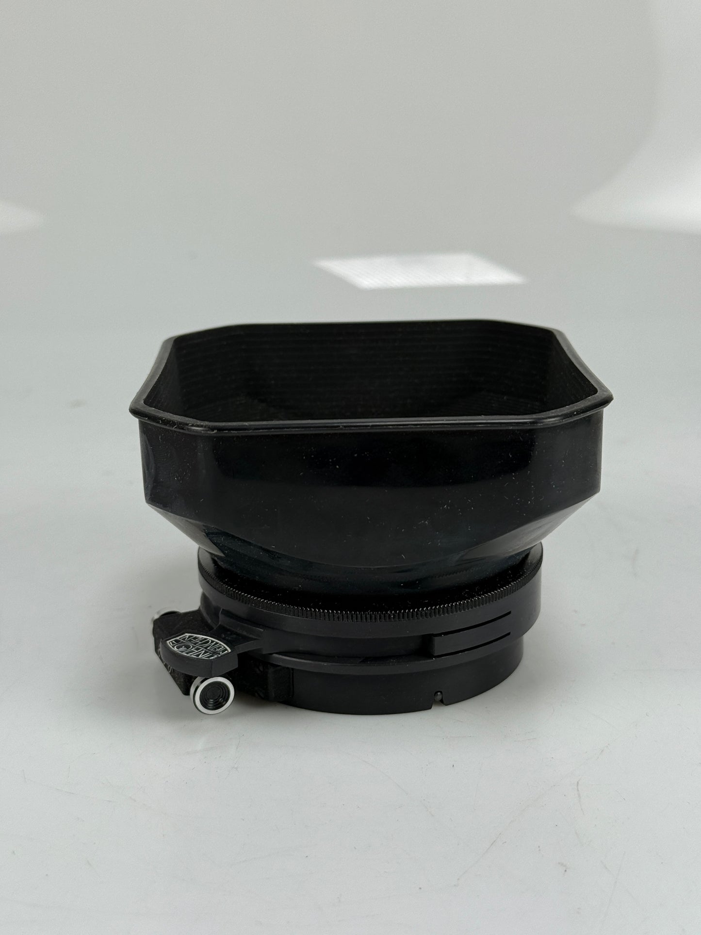 Linhof Universal Hood 60-70mm W.Filter Holder 70mm