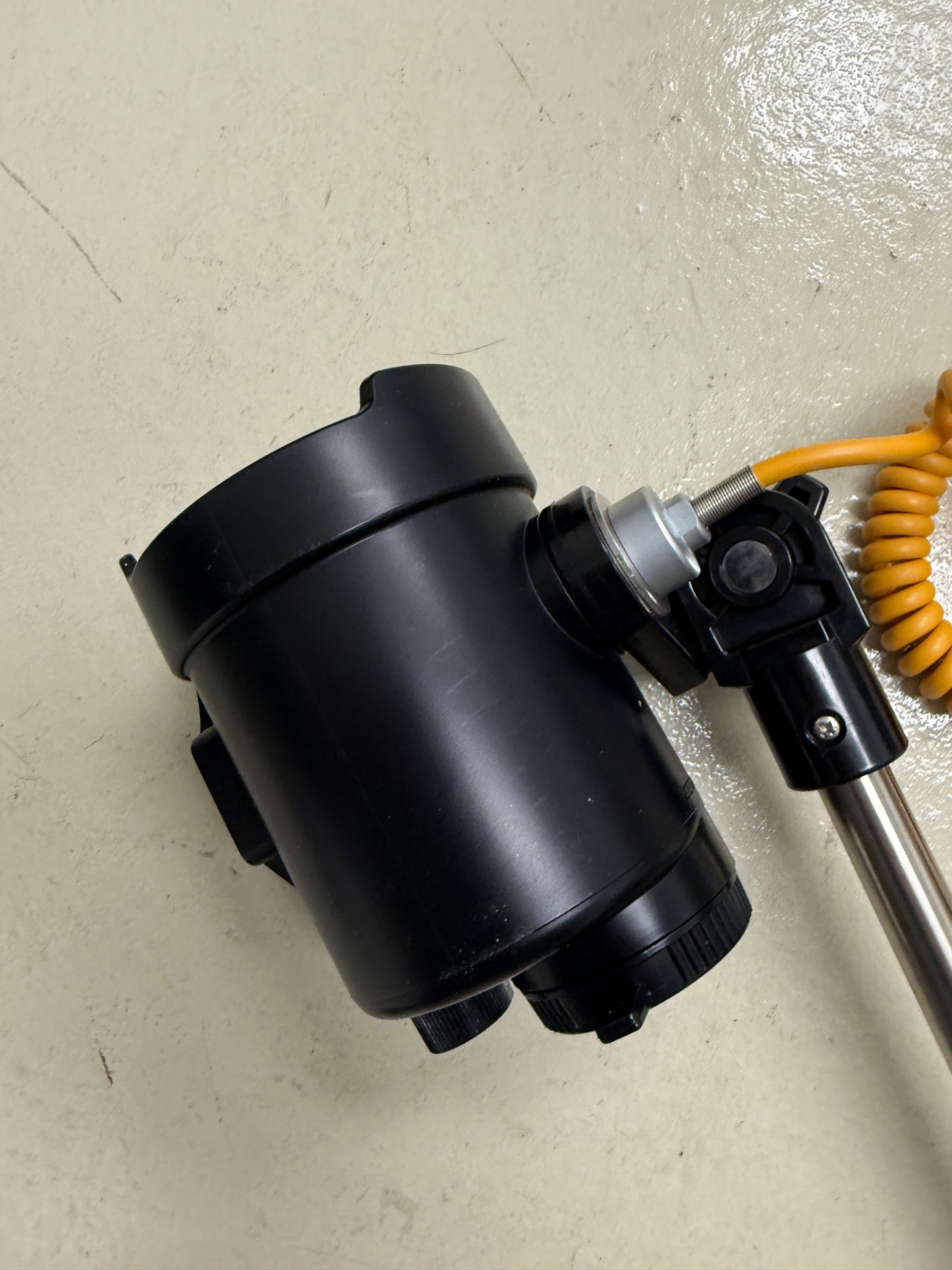 Popular Aqua F-1 underwater camera light