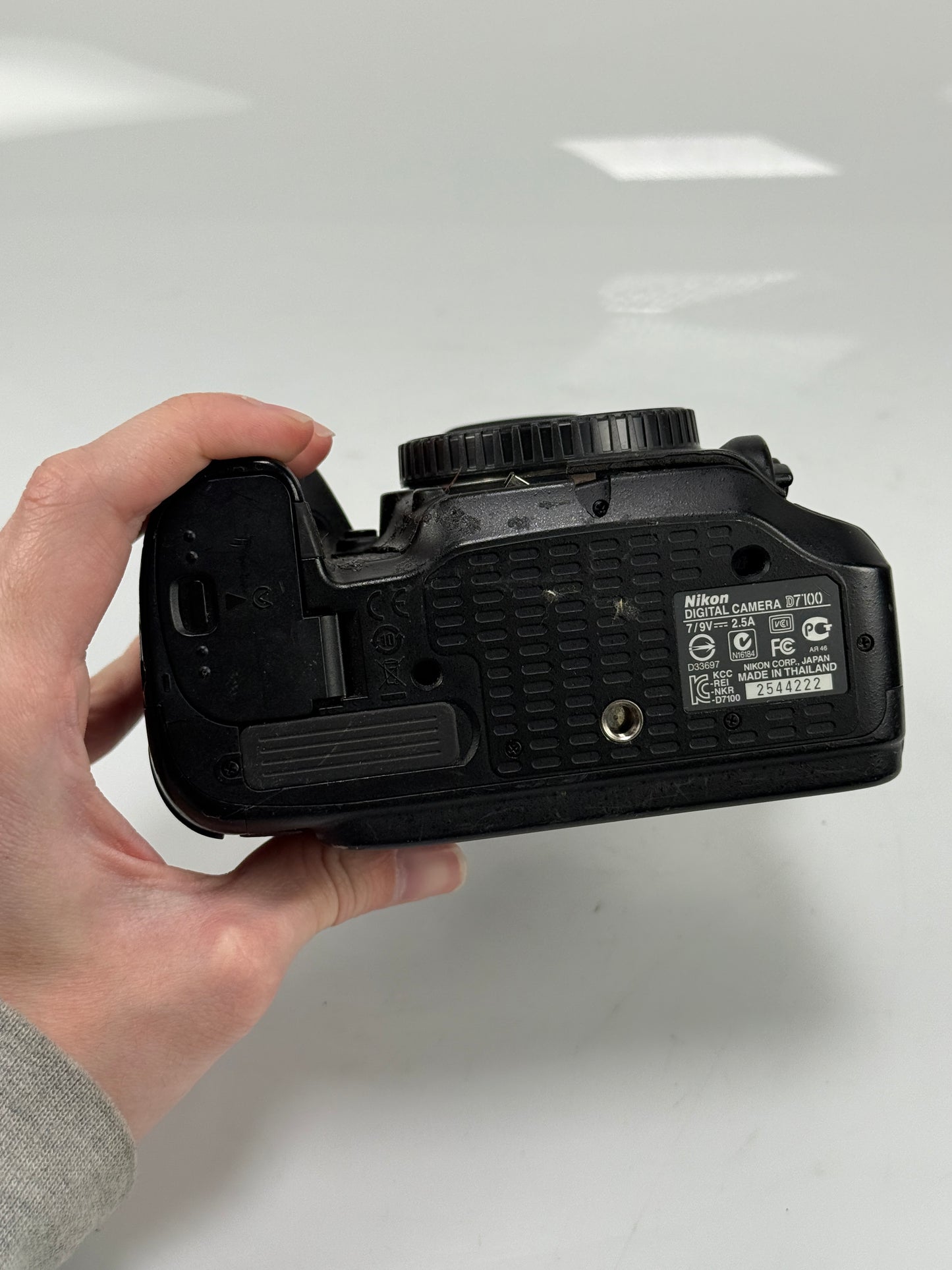 Nikon D7100 24.1MP Digital SLR Camera Body black