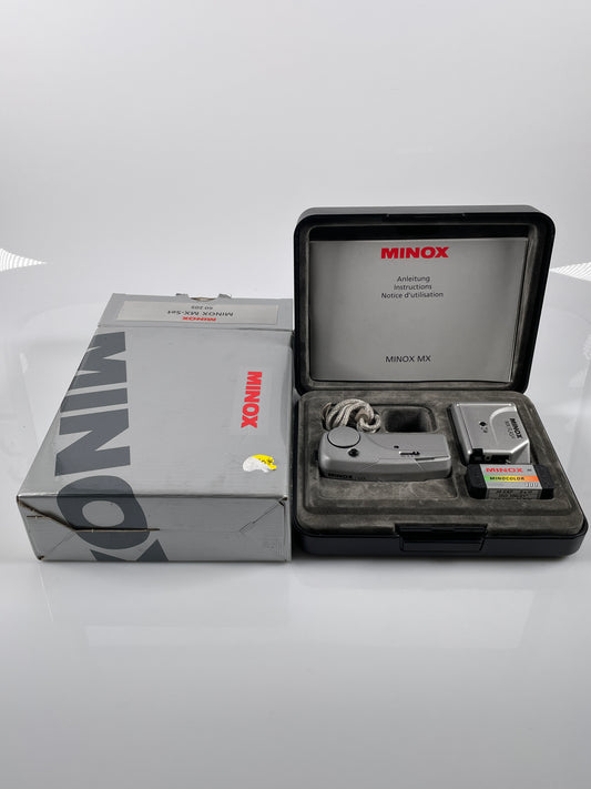 Boxed Minox MX outfit with flash