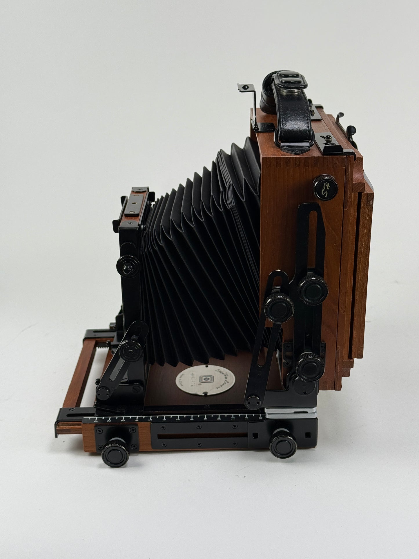 Shen Hao HZX45 - IIA Wood Field Folding 4X5" Large Format Camera