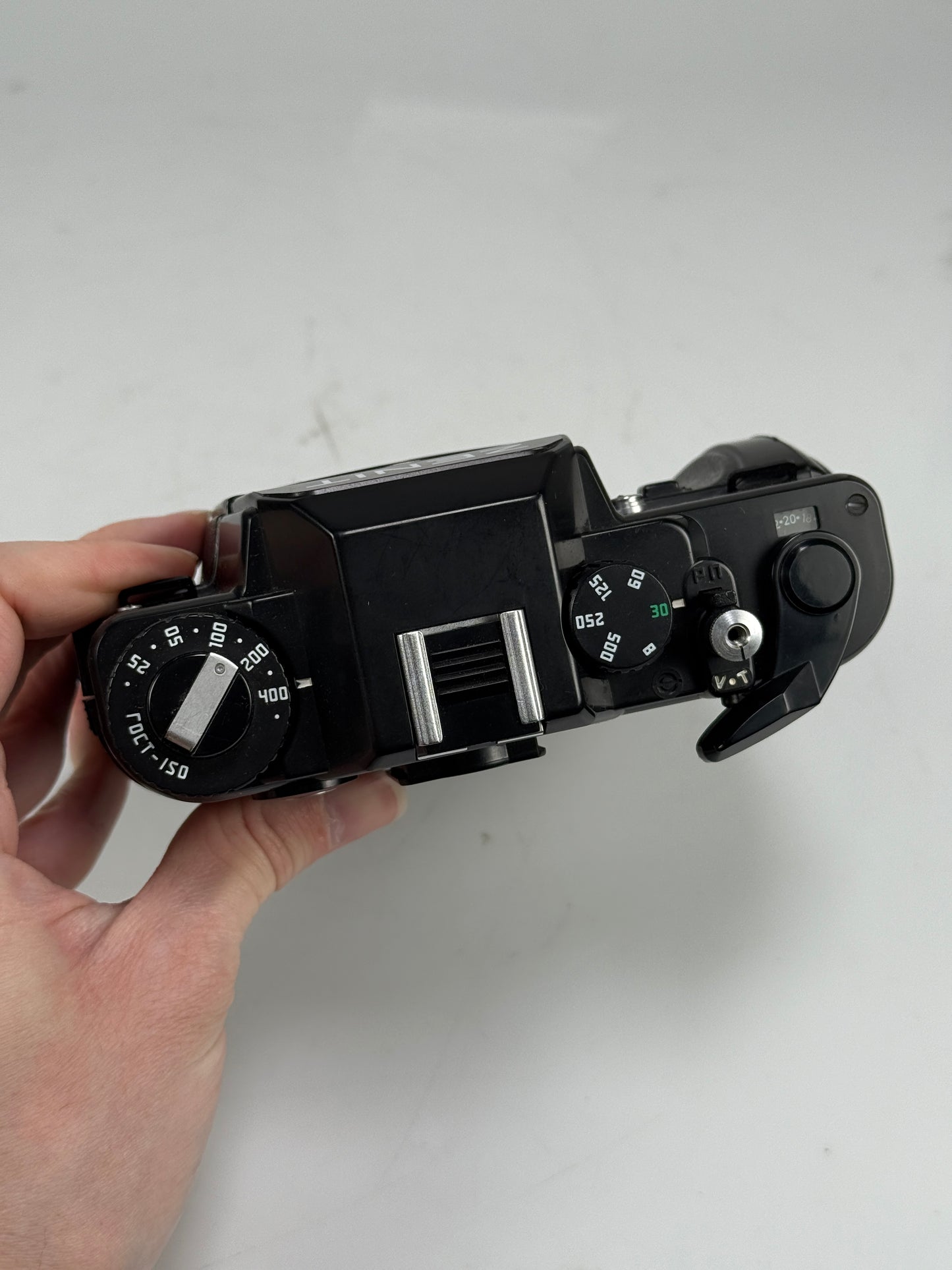 SOVIET USSR ZENIT-122 35mm SLR Film camera BODY